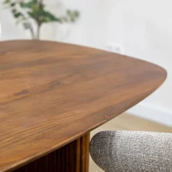 Vane Living Eettafels|Aki Eettafel bruin Deens Ovaal 200cm