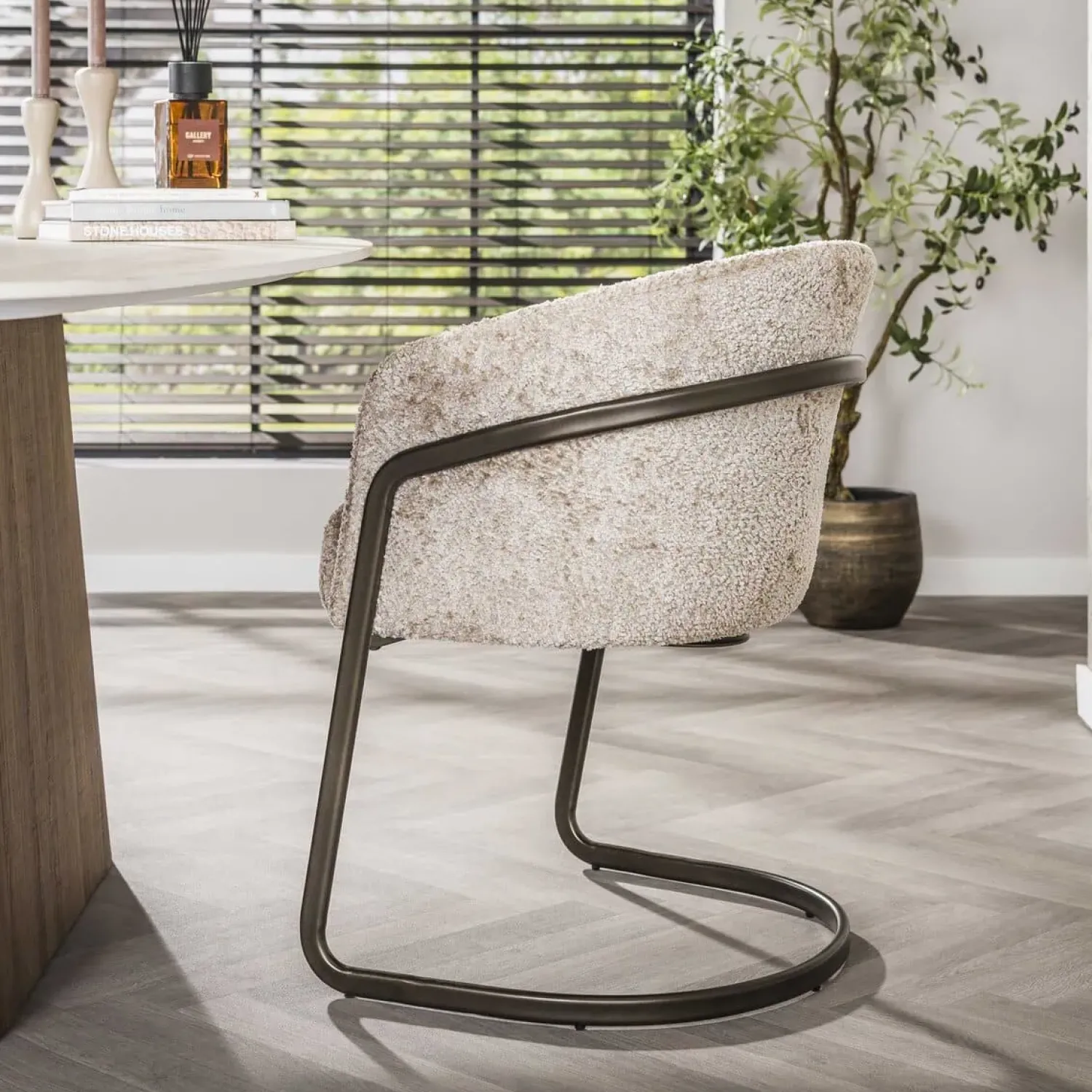 Kalfort Eetkamerstoelen|Anna Eetkamerstoel alura Zand
