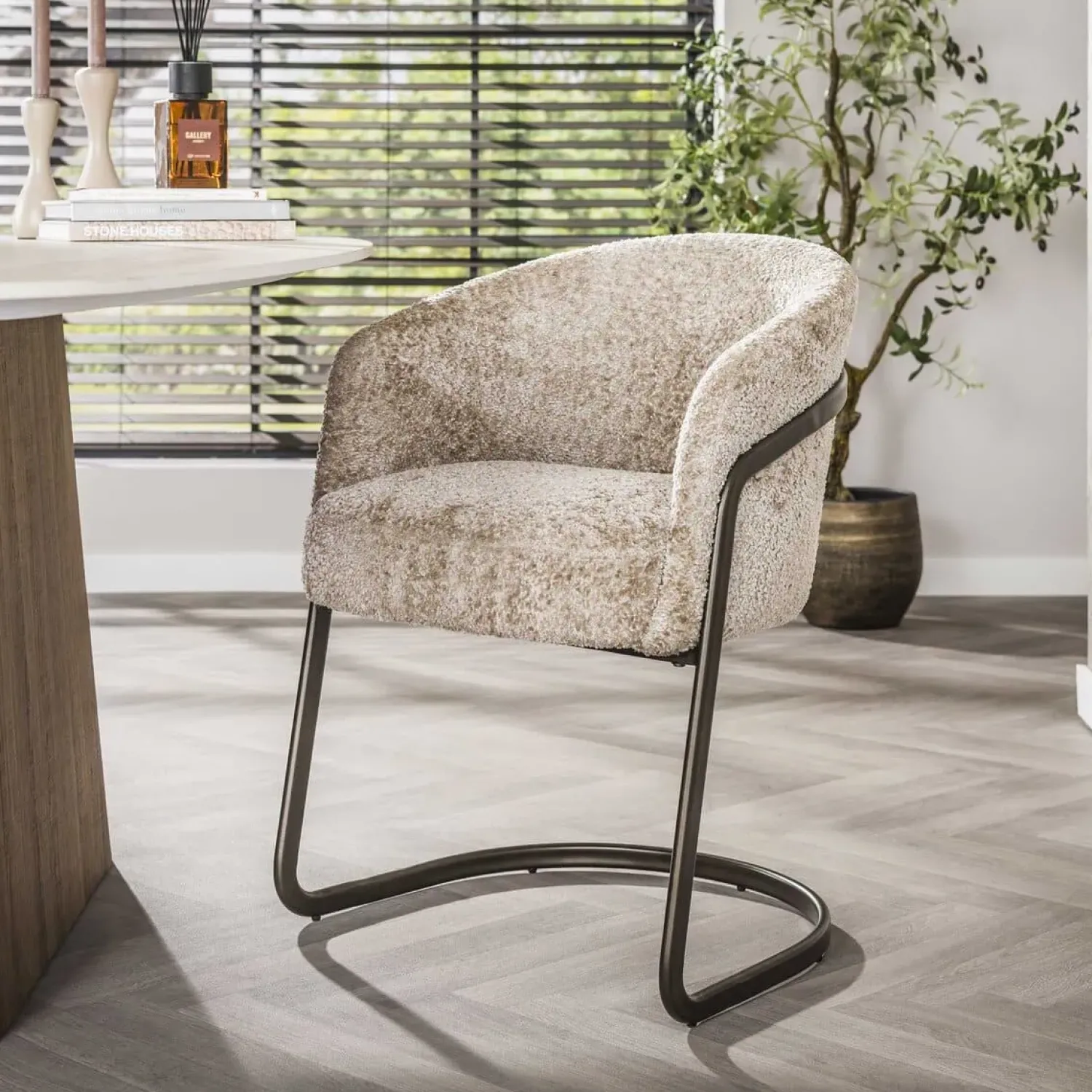 Kalfort Eetkamerstoelen|Anna Eetkamerstoel alura Zand