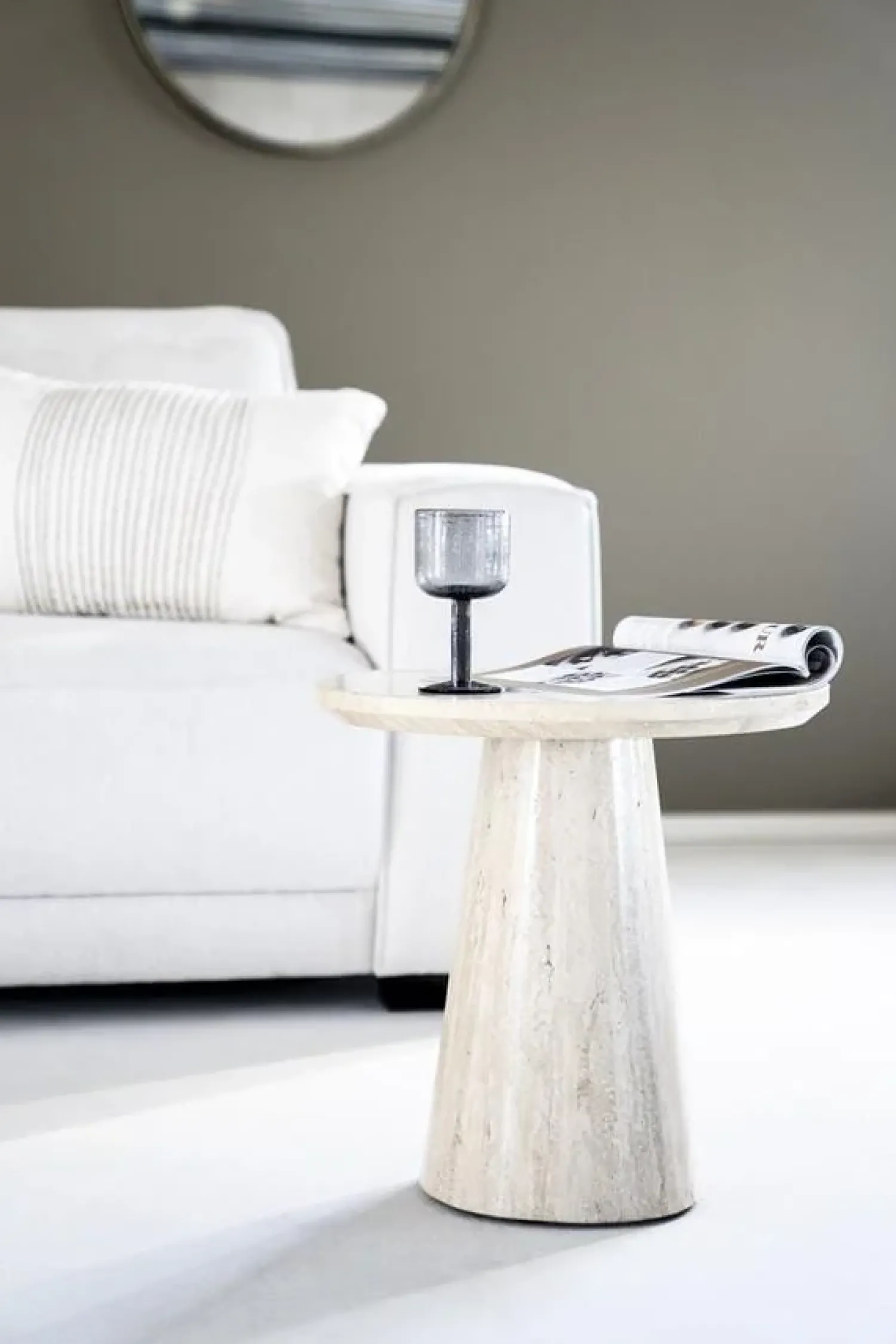 Eleonora Salontafels|Bijzettafels|Bijzettafel Aime 45×45 beige