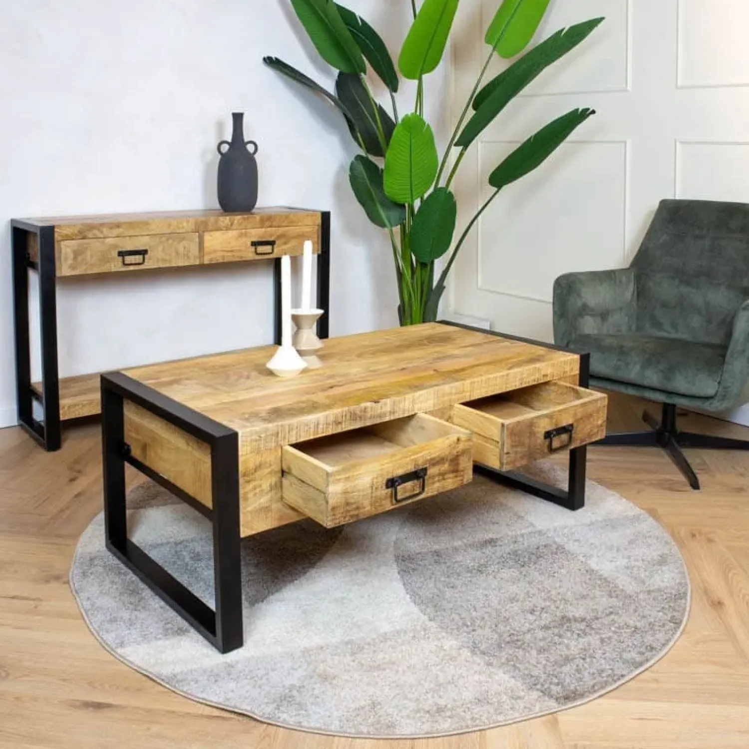 Furndea Salontafels|Britt salontafel industrieel mangohout met lades 120cm