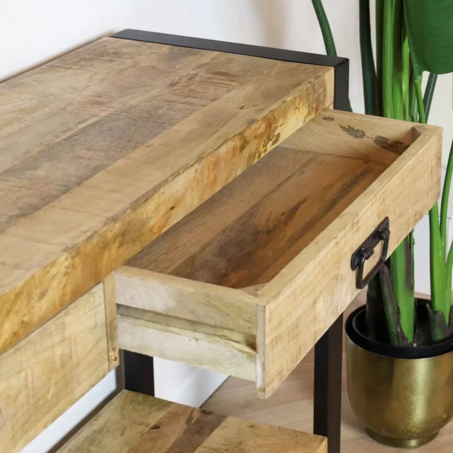 Furndea Sidetables|Britt sidetable industrieel mangohout 120cm