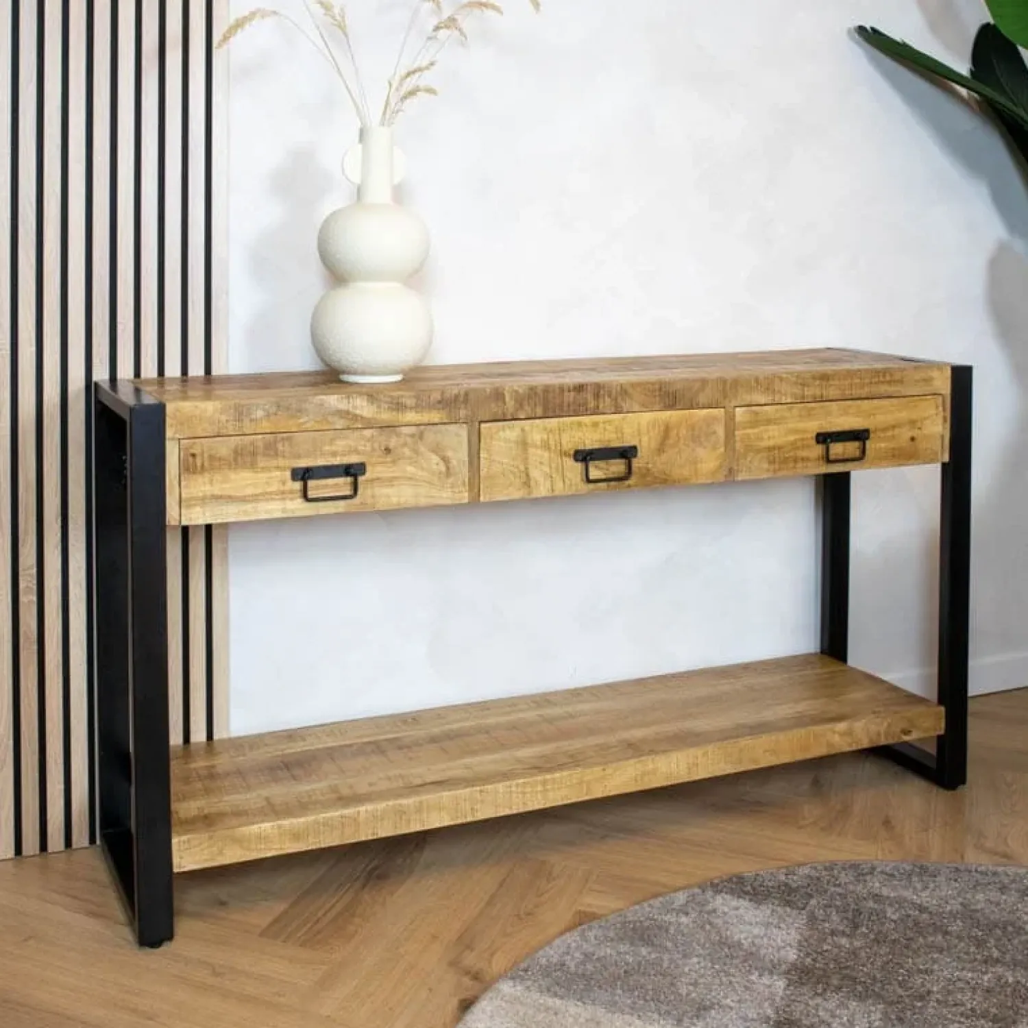 Furndea Sidetables|Britt sidetable industrieel mangohout 150cm