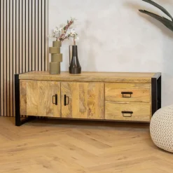Furndea Industriele Kasten|Tv Meubels|Britt Tv meubel 2 deuren 2 lades Mangohout 150cm