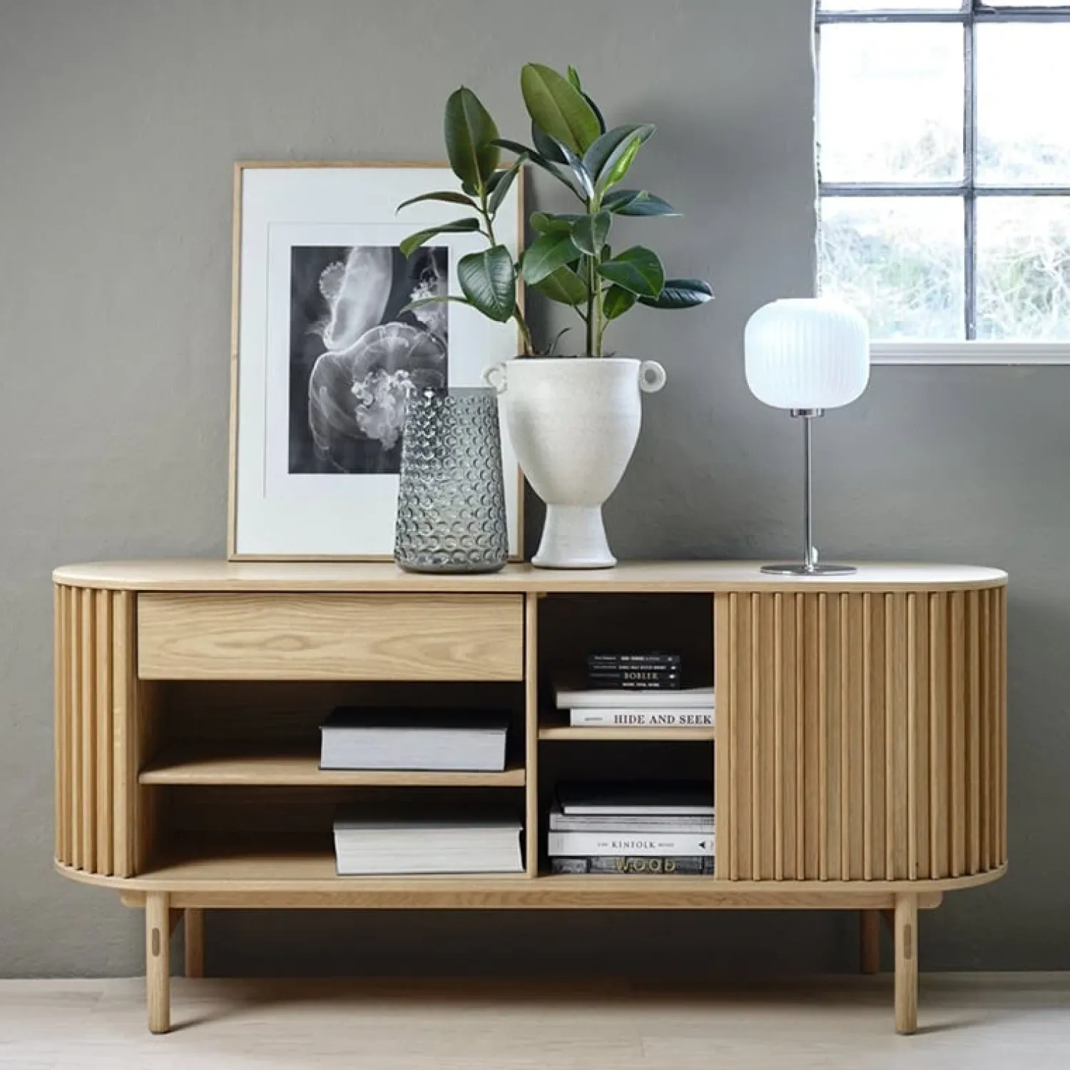 LykkeHome Dressoirs|Industriele Kasten|Christoffer dressoir naturel eikenhoutfineer 160cm