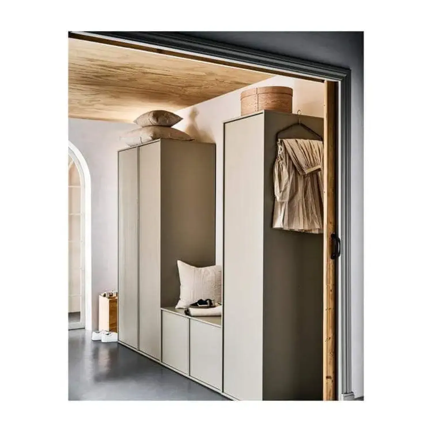 vtwonen Industriele Kasten|Kledingkasten|Daily Kledingkast enkel grenen beige 50cm