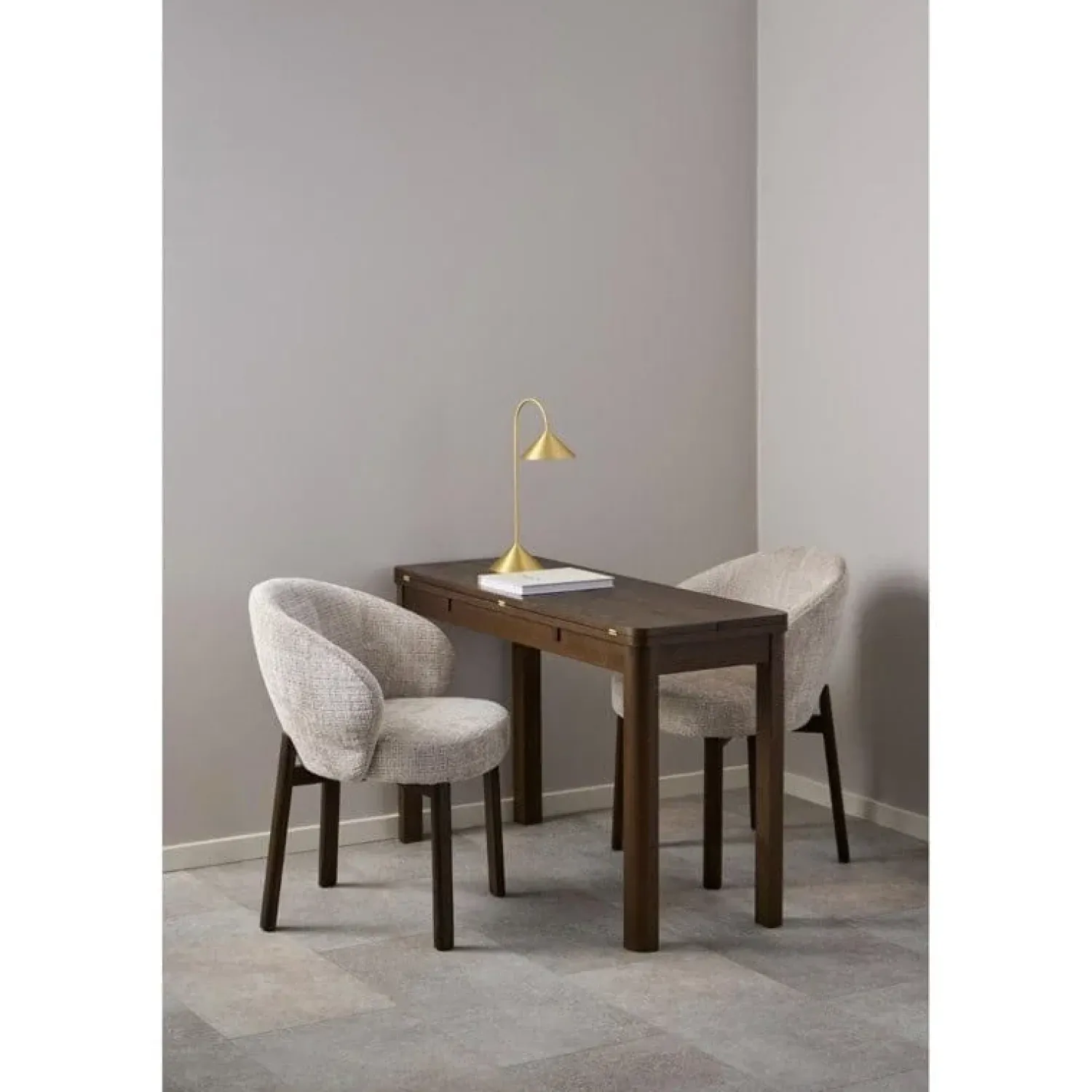Nordhavn Eetkamerstoelen|Darlene Eetkamerstoel Beige Bruine houten poten