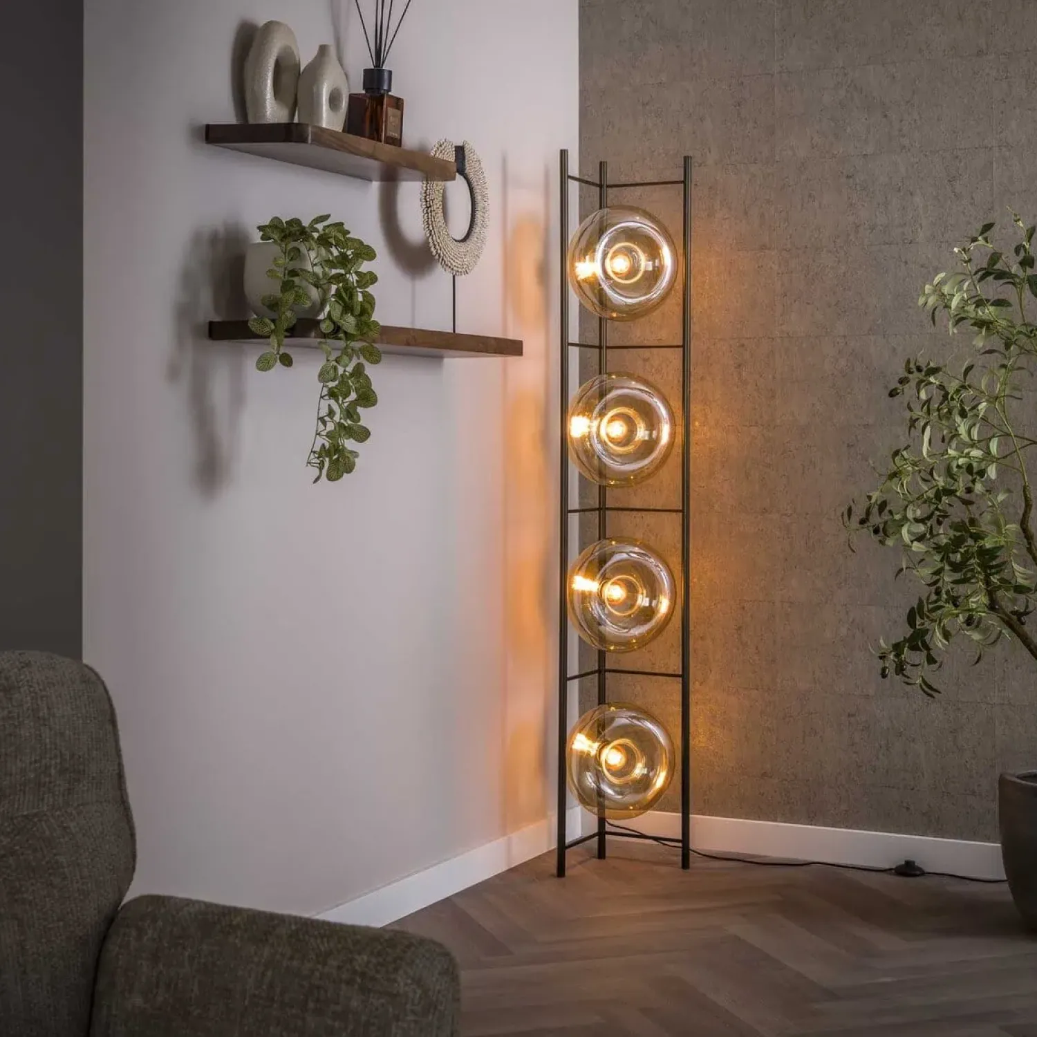 Kalfort Vloerlampen|Doris 4-lichts Vloerlamp Amber glas