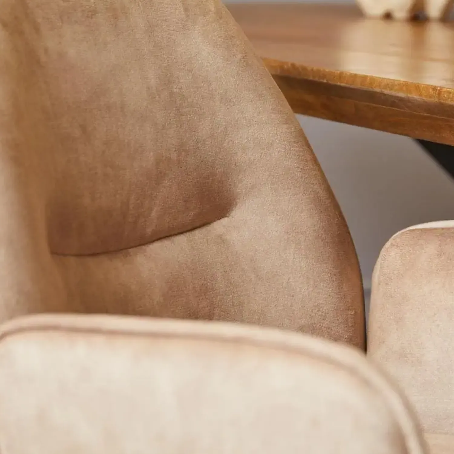 Furndea Eetkamerstoelen|Eetkamerstoel Brigitte Beige