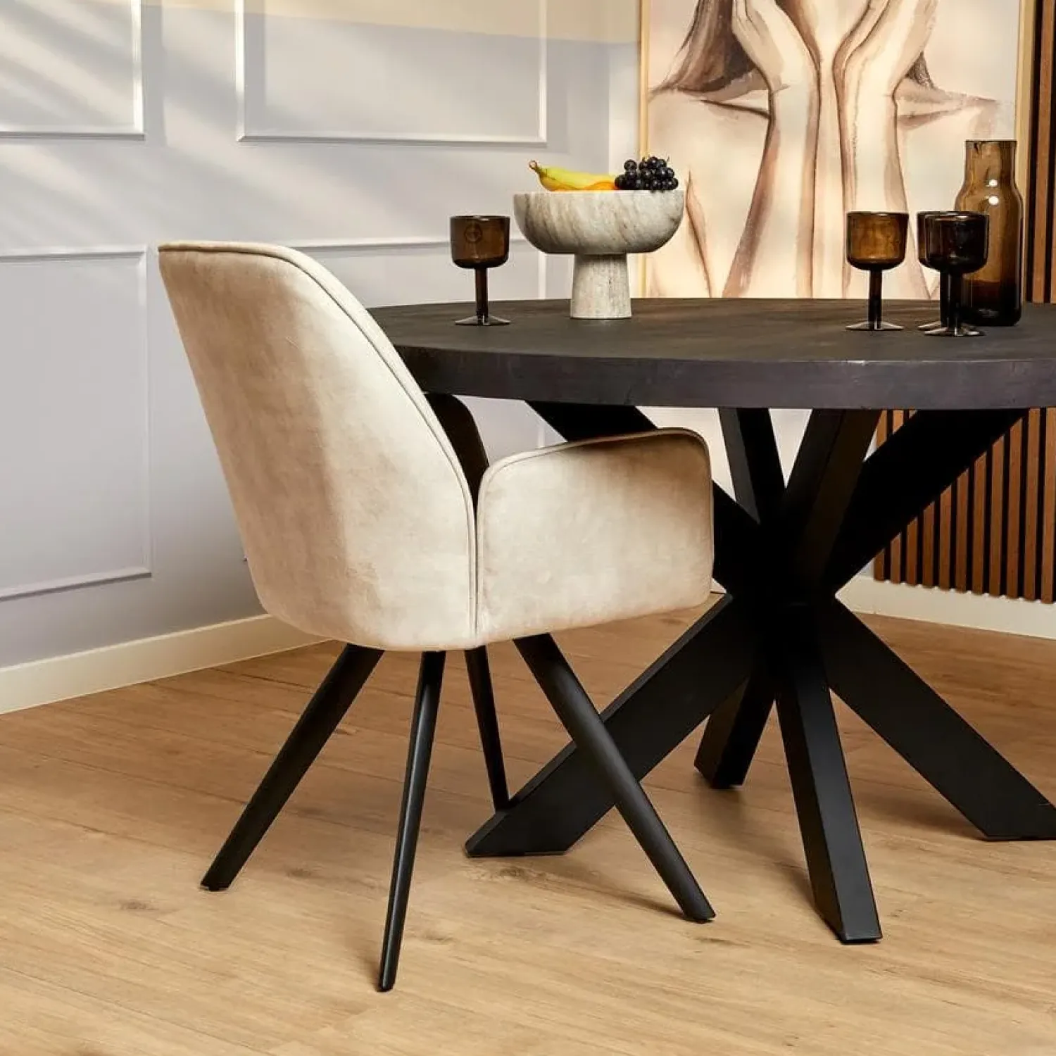 Furndea Eetkamerstoelen|Eetkamerstoel Brigitte Champagne