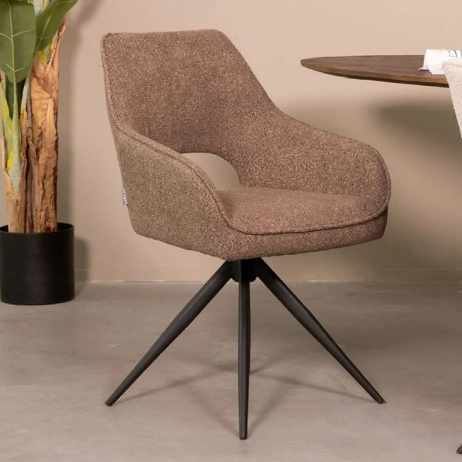 Label51 Eetkamerstoelen|Eetkamerstoel Finley Bruin Boucle