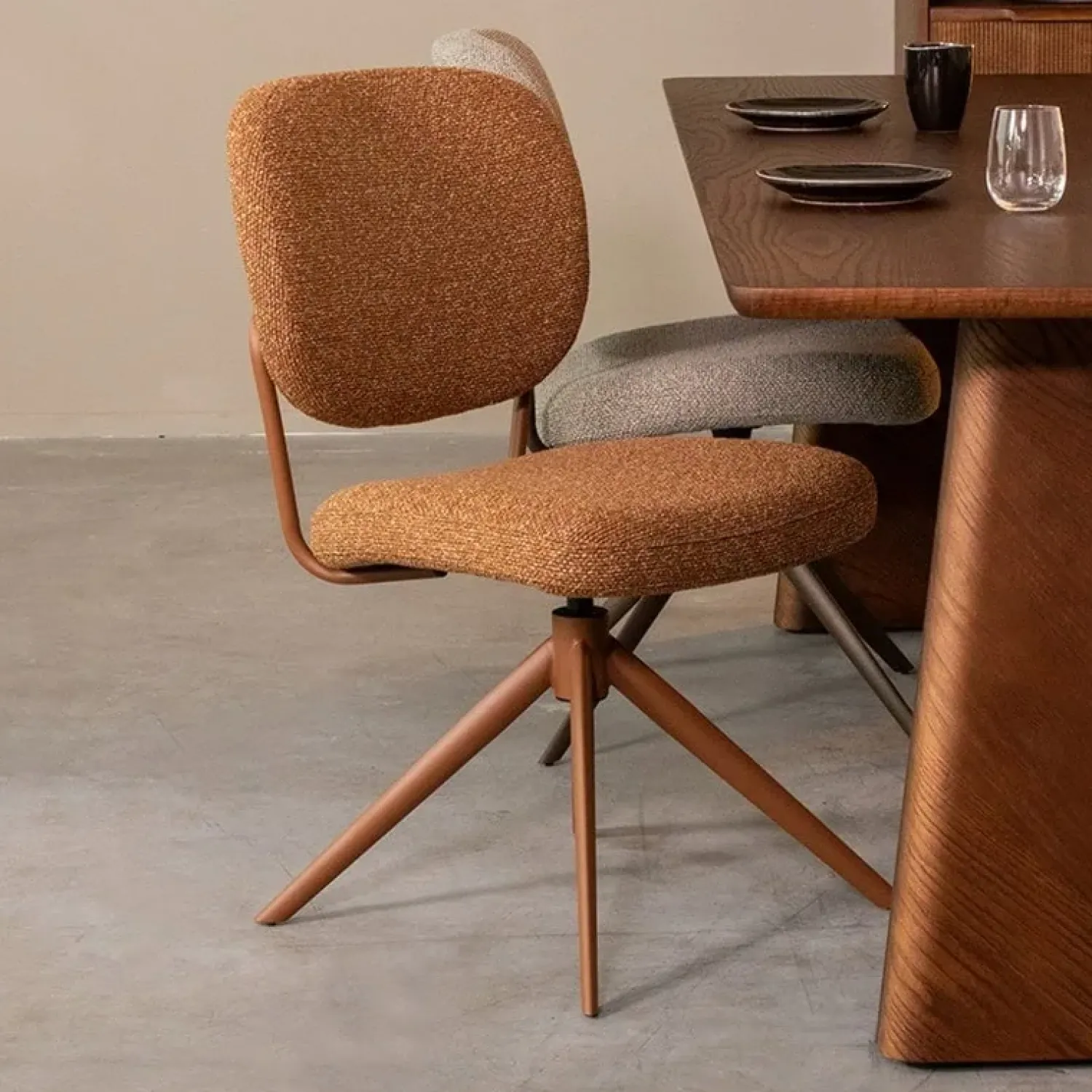 Label51 Eetkamerstoelen|Eetkamerstoel Geneva Coral Boucle