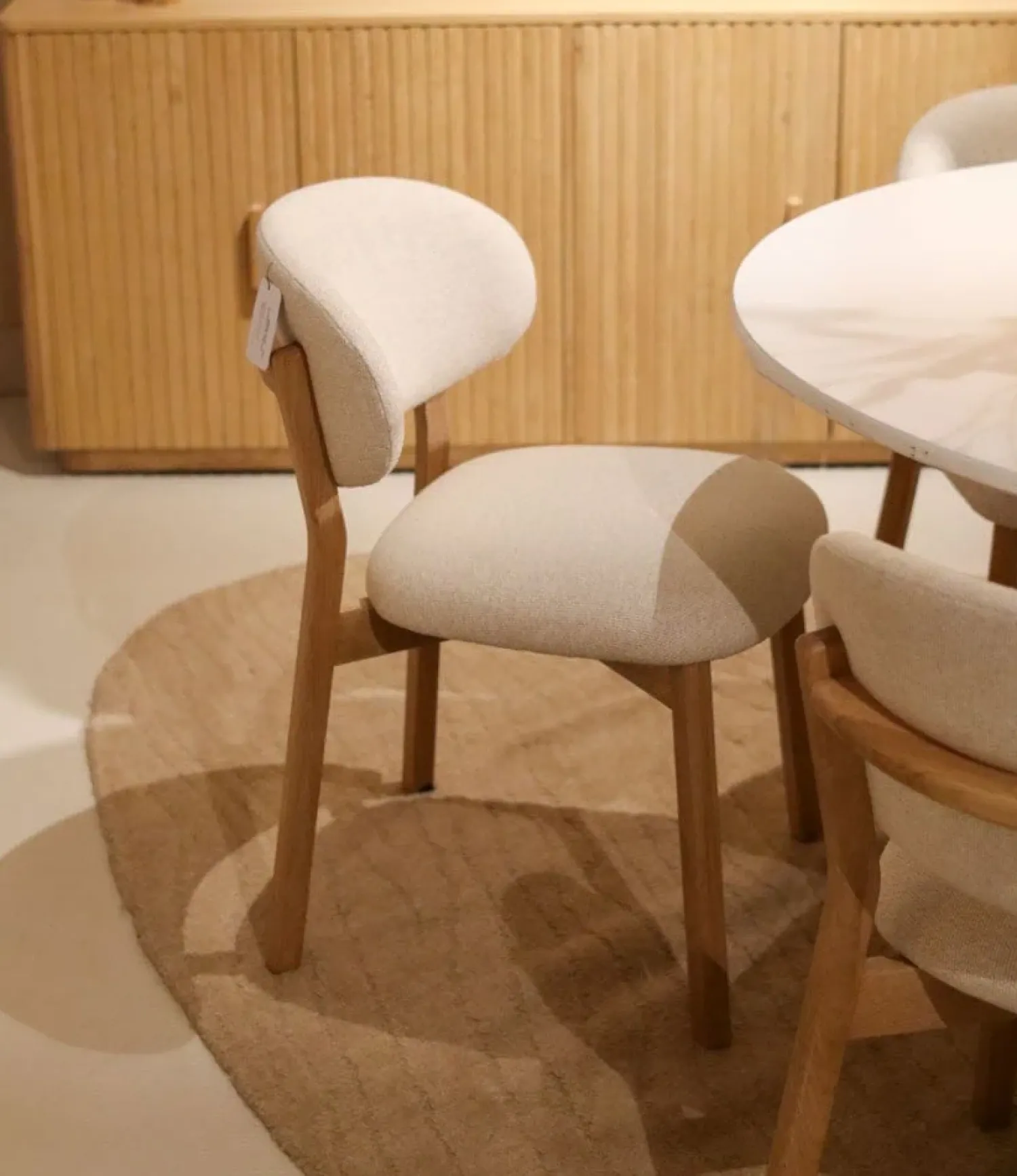 Eleonora Eetkamerstoelen|Eetkamerstoel Mikky Naturel Beige