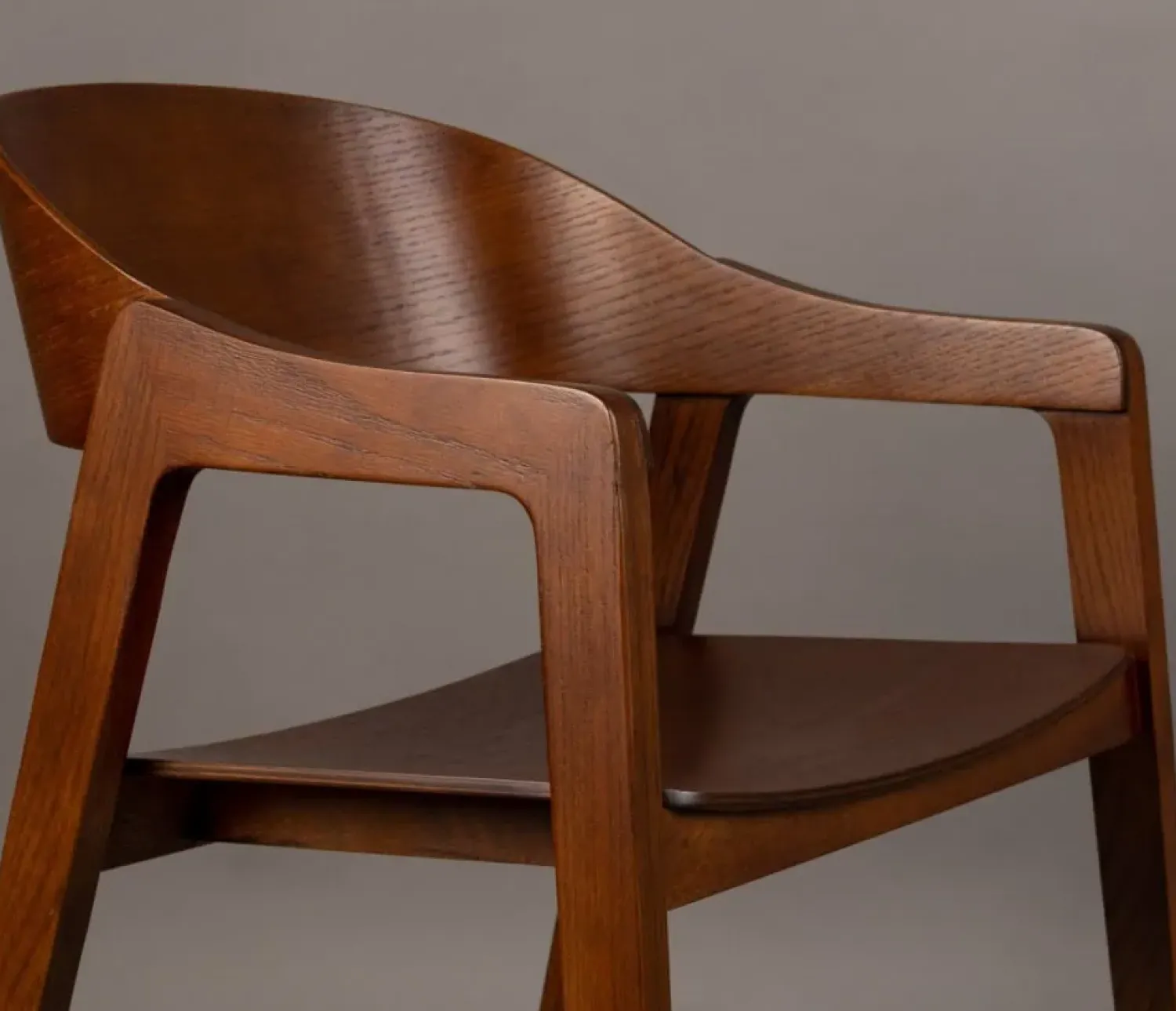 Dutchbone Eetkamerstoelen|Eetkamerstoel Westlake Walnoot 58cm