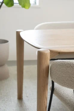 Eleonora Eettafels|Eettafel Selbu eikenhout 200cm
