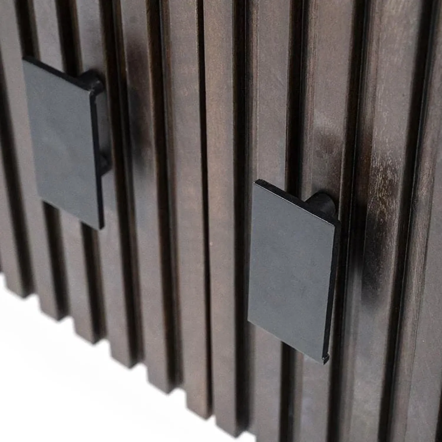 Eleonora Industriele Kasten|Tv Meubels|tv meubel Remi 6-drs. 250cm bruin