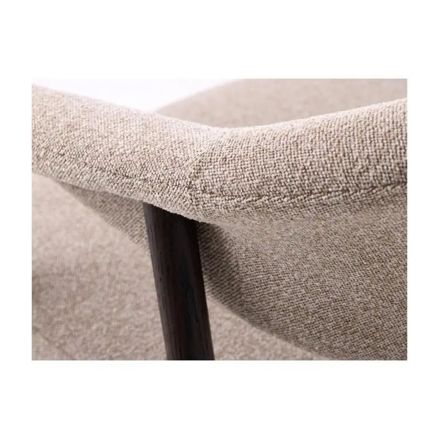 LykkeHome Eetkamerstoelen|Eliza Eetkamerstoel lichtbruin met walnoot poot