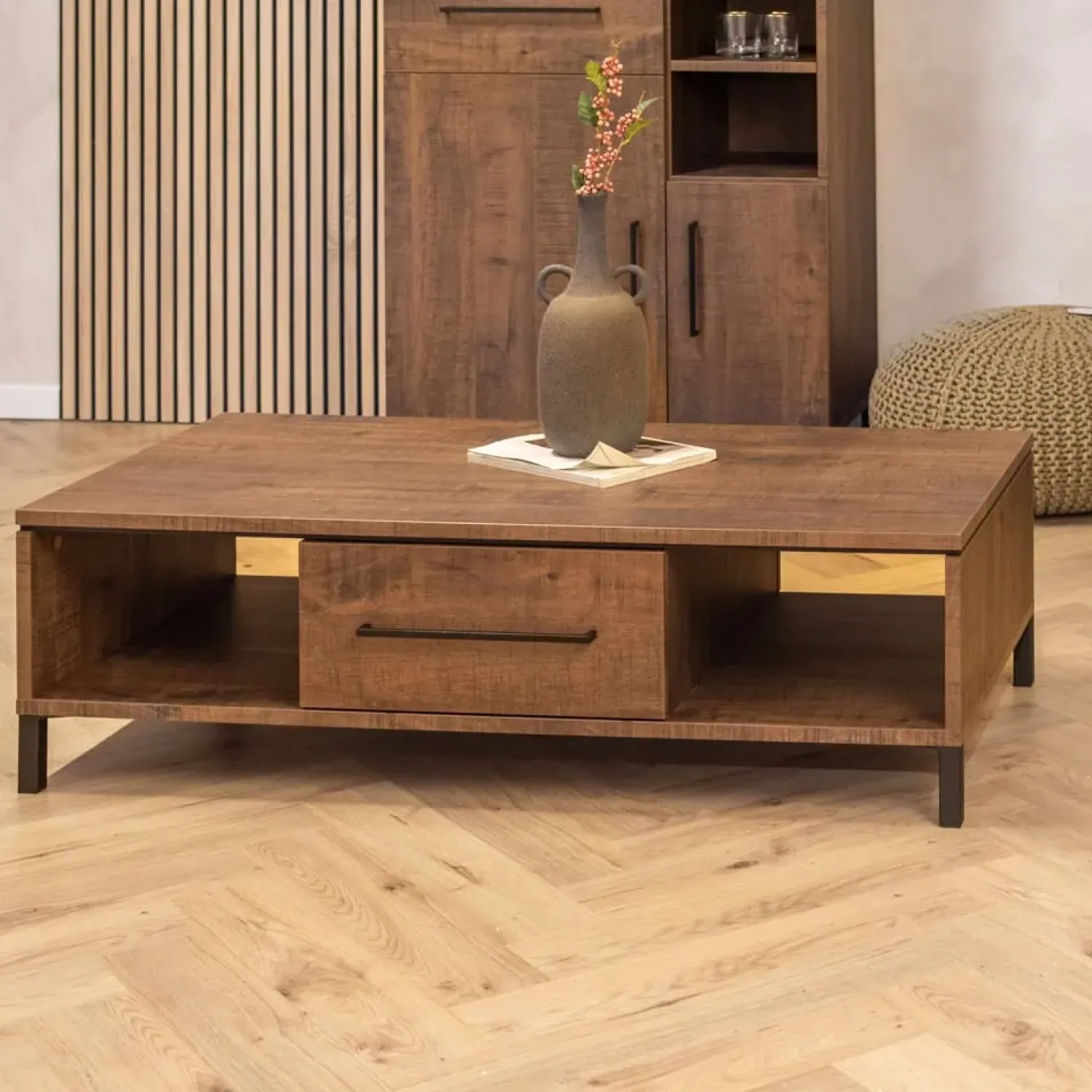 Maison Madera Wandkasten|Industriele Kasten|Elowen Wandkast hoog 4-deurs Donkerbruin 94cm