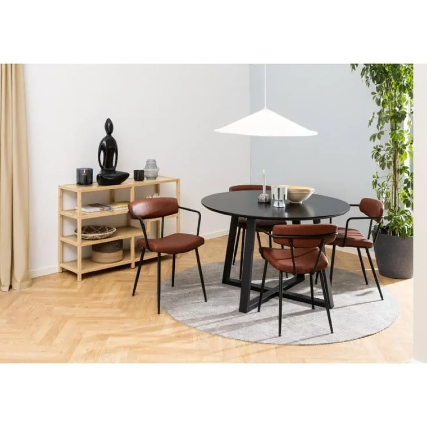 Nordhavn Eettafels|Elska Eettafel Rond Zwart 120cm