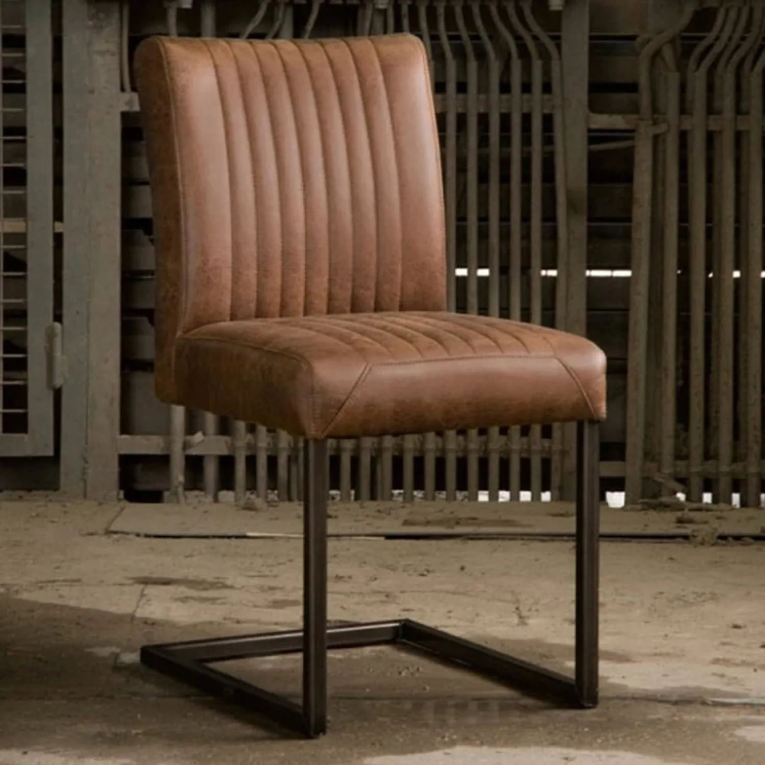 Tower living Eetkamerstoelen|Ferro Eetkamerstoel microvezel lichtbruin 47cm