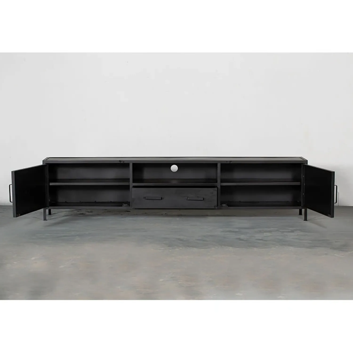 Cavetown Industriele Kasten|Tv Meubels|Figue tv meubel industrieel zwart metaal 240cm