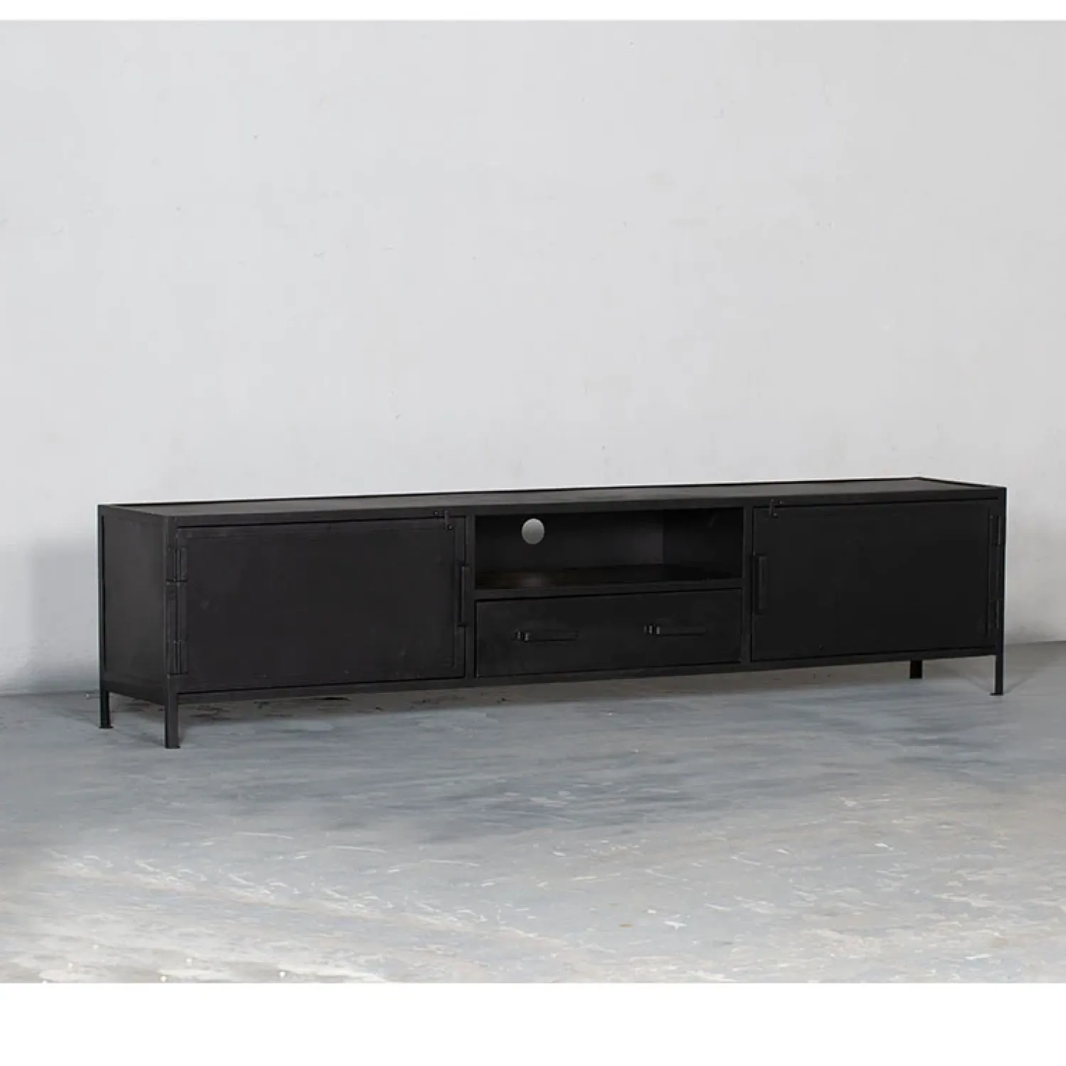 Cavetown Industriele Kasten|Tv Meubels|Figue tv meubel industrieel zwart metaal 240cm