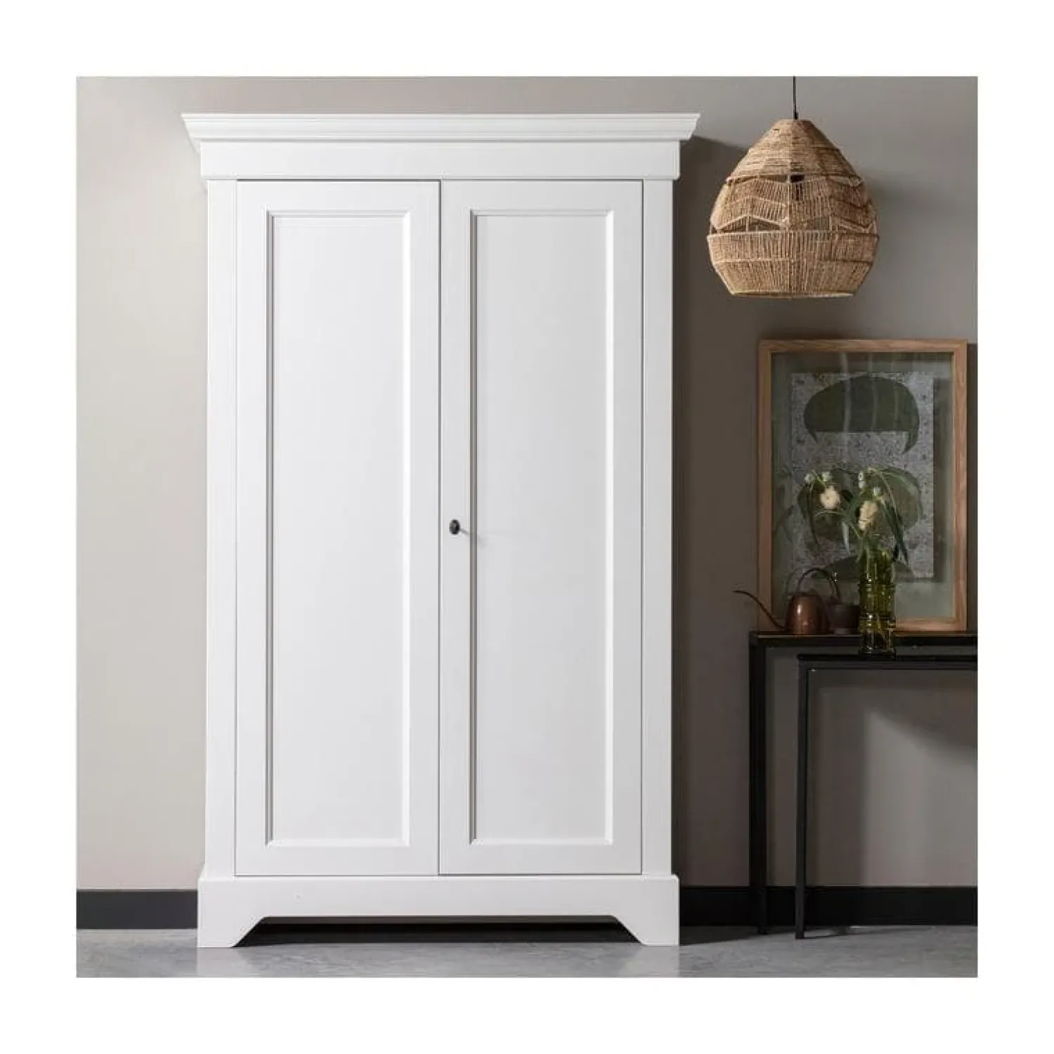 WOOOD Vitrinekasten|Industriele Kasten|Isabel Brocante kast grenen wit 118cm