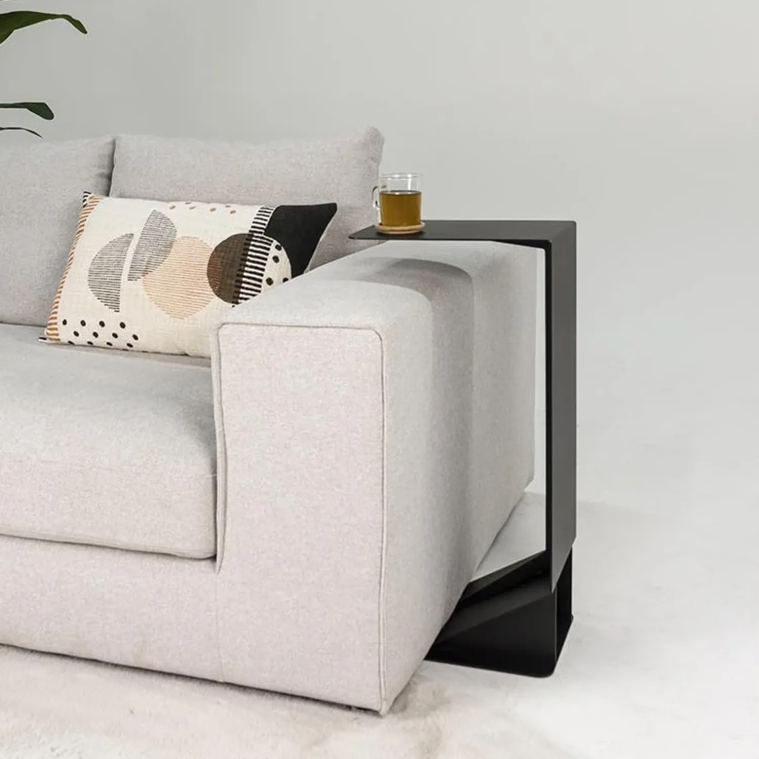 Redin Design Bijzettafels|Ivan Bijzettafel Zwart metaal