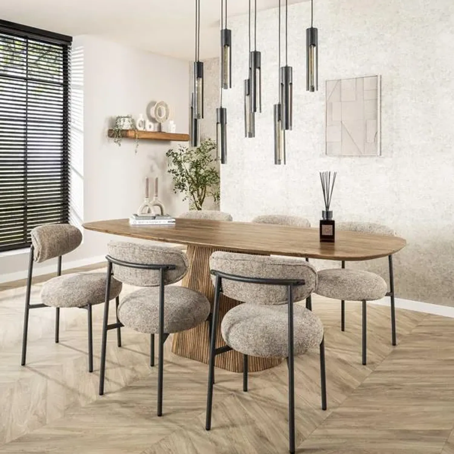 Kalfort Eettafels|Jean Eettafel Deens ovaal Mangohout 215cm