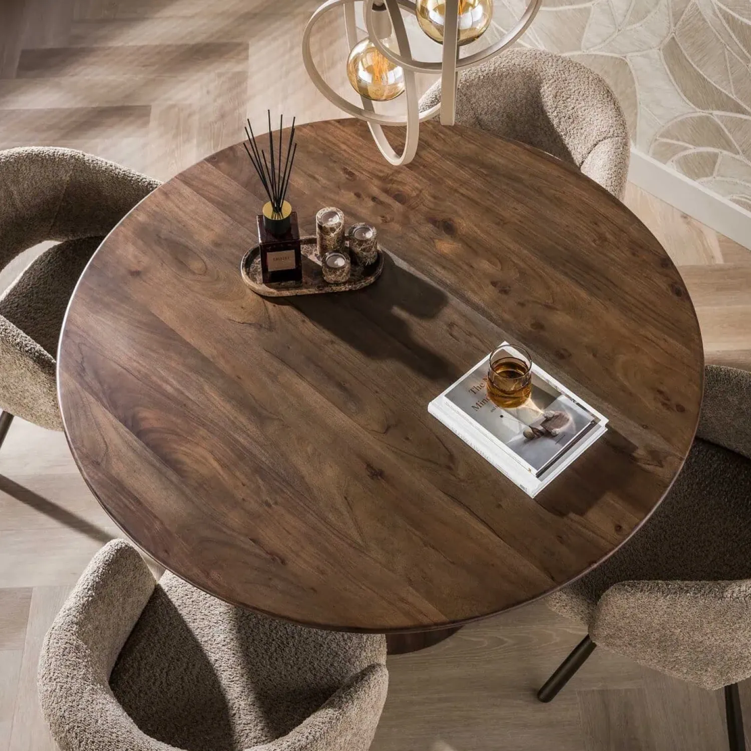 Kalfort Eettafels|Jennie Eettafel rond Bruin 130cm