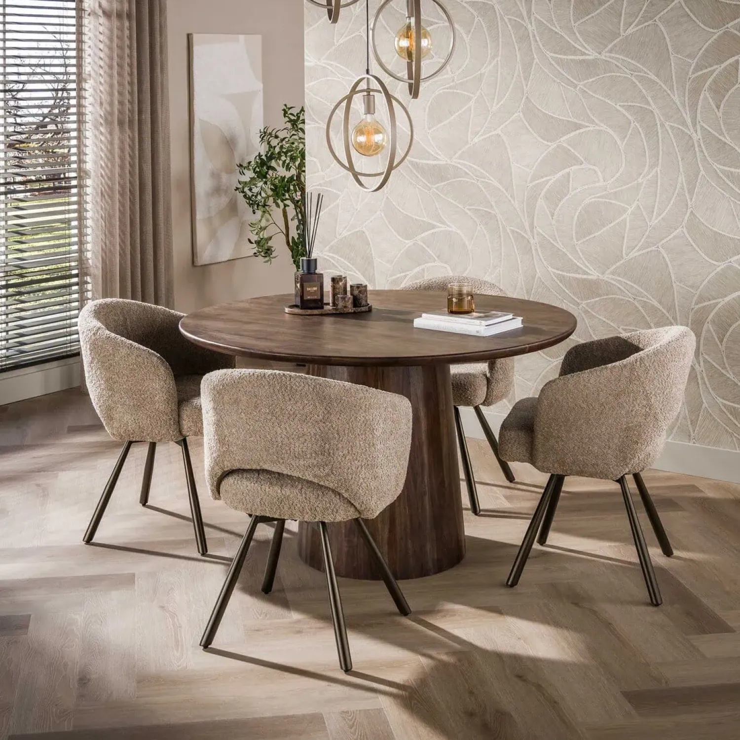 Kalfort Eettafels|Jennie Eettafel rond Bruin 130cm