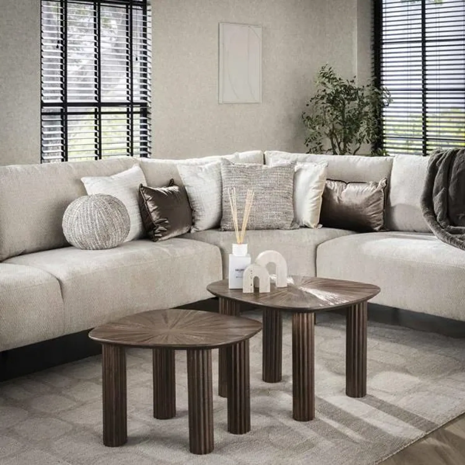 Kalfort Salontafels|Jill Salontafel set van 2 driehoekig Teakhout