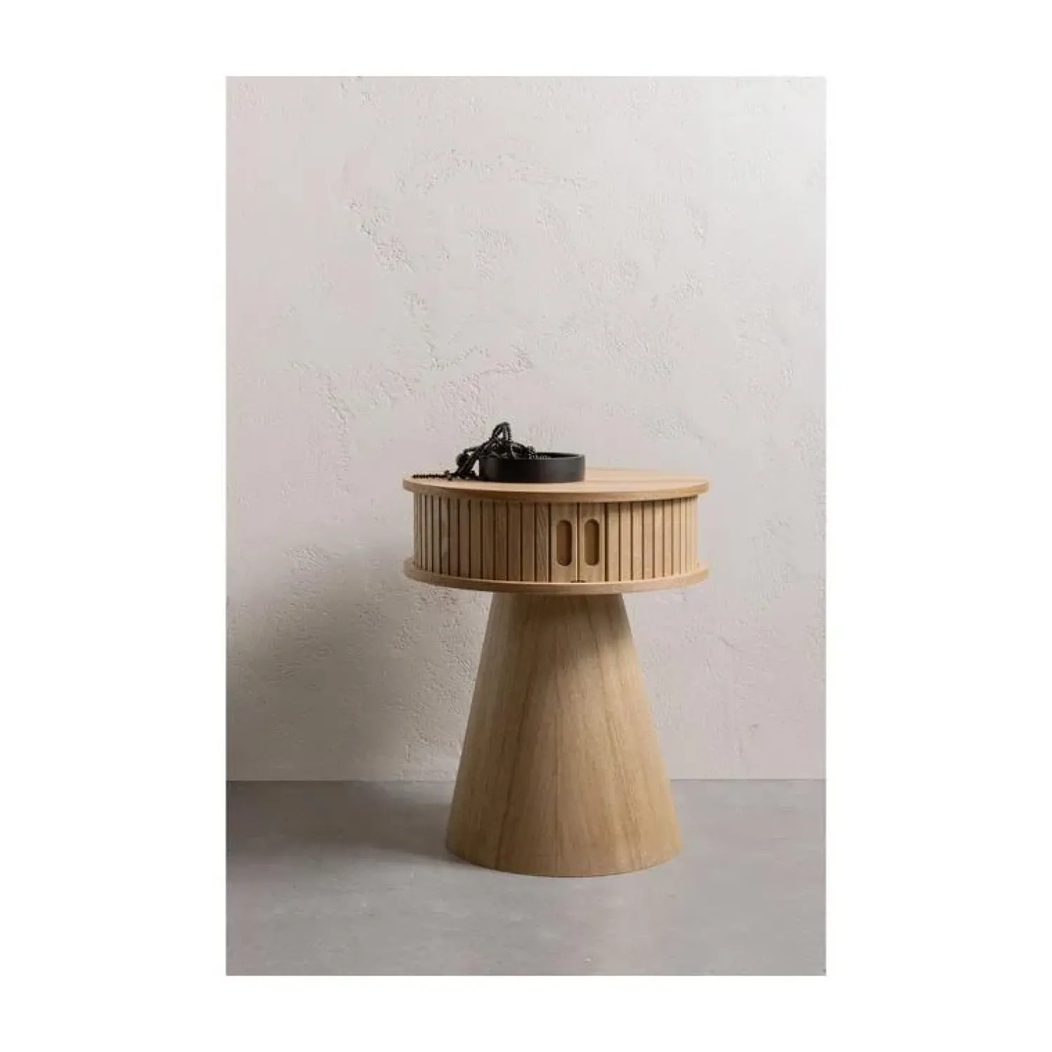 WOOOD Nachtkastjes|Industriele Kasten|Karri Nachtkastje rond MDF/grenen naturel 38cm