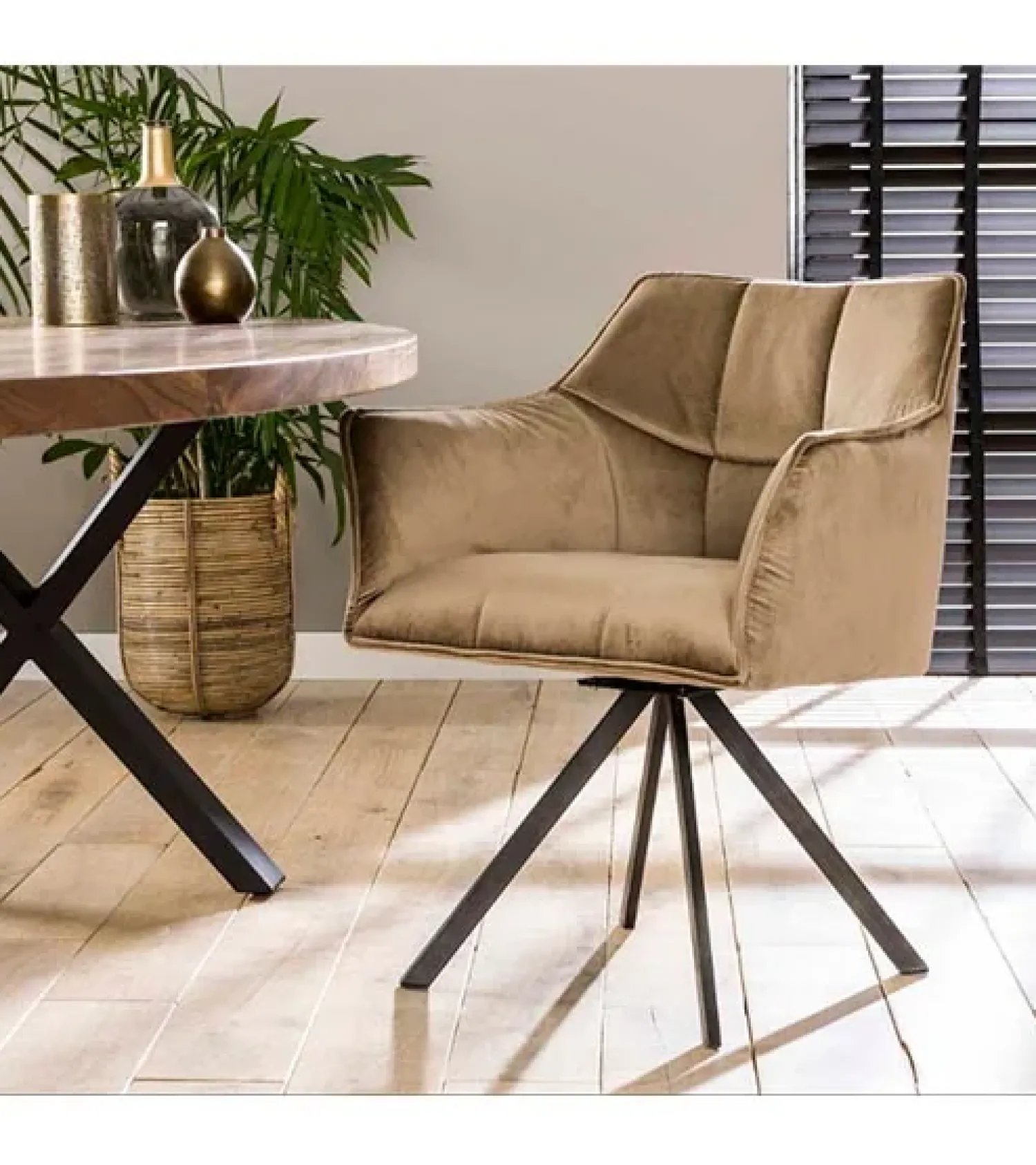 Kalfort Eetkamerstoelen|Kelly eetkamerstoel velvet Champagne