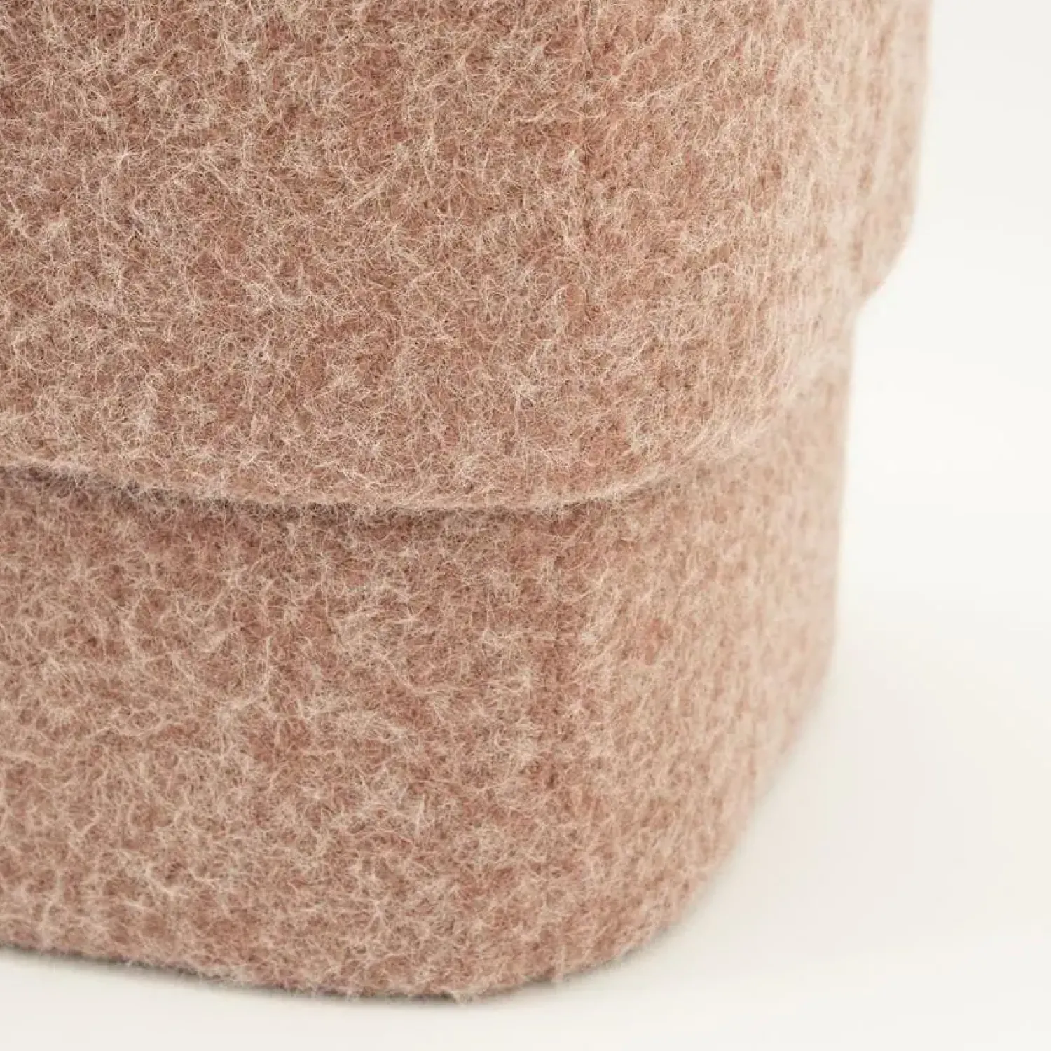 By Boo Krukjes|Kelso Poef roze 40cm