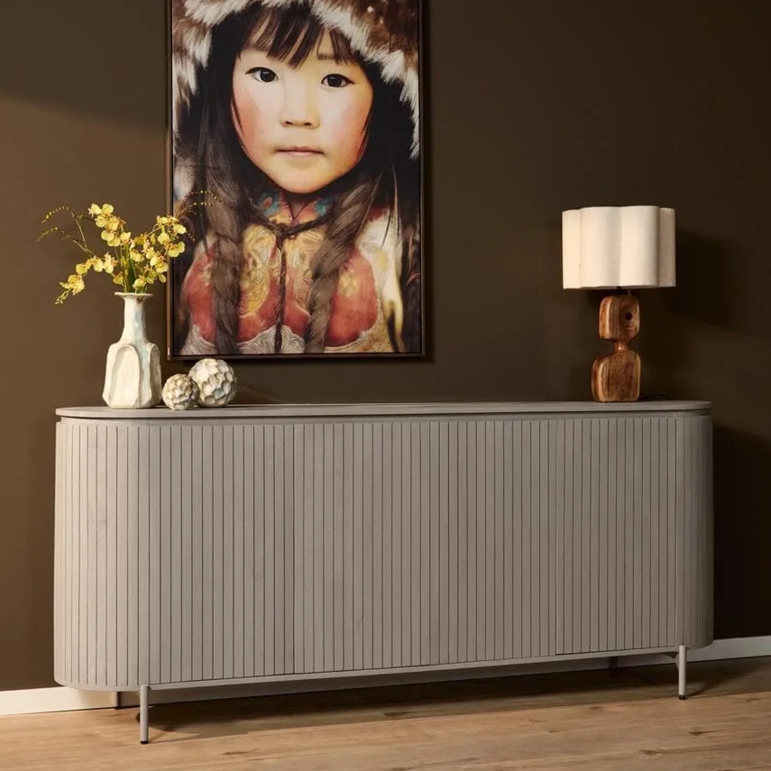 Furndea Dressoirs|Industriele Kasten|Livia Dressoir Taupe 210cm