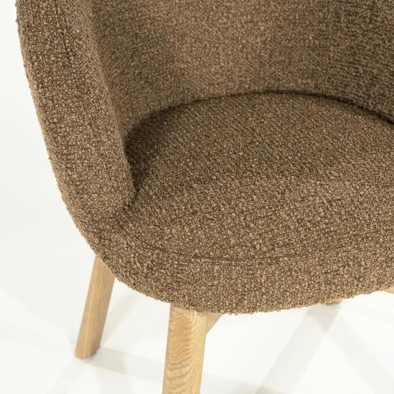 Eleonora Eetkamerstoelen|Livia Eetkamerstoel Bruin stof