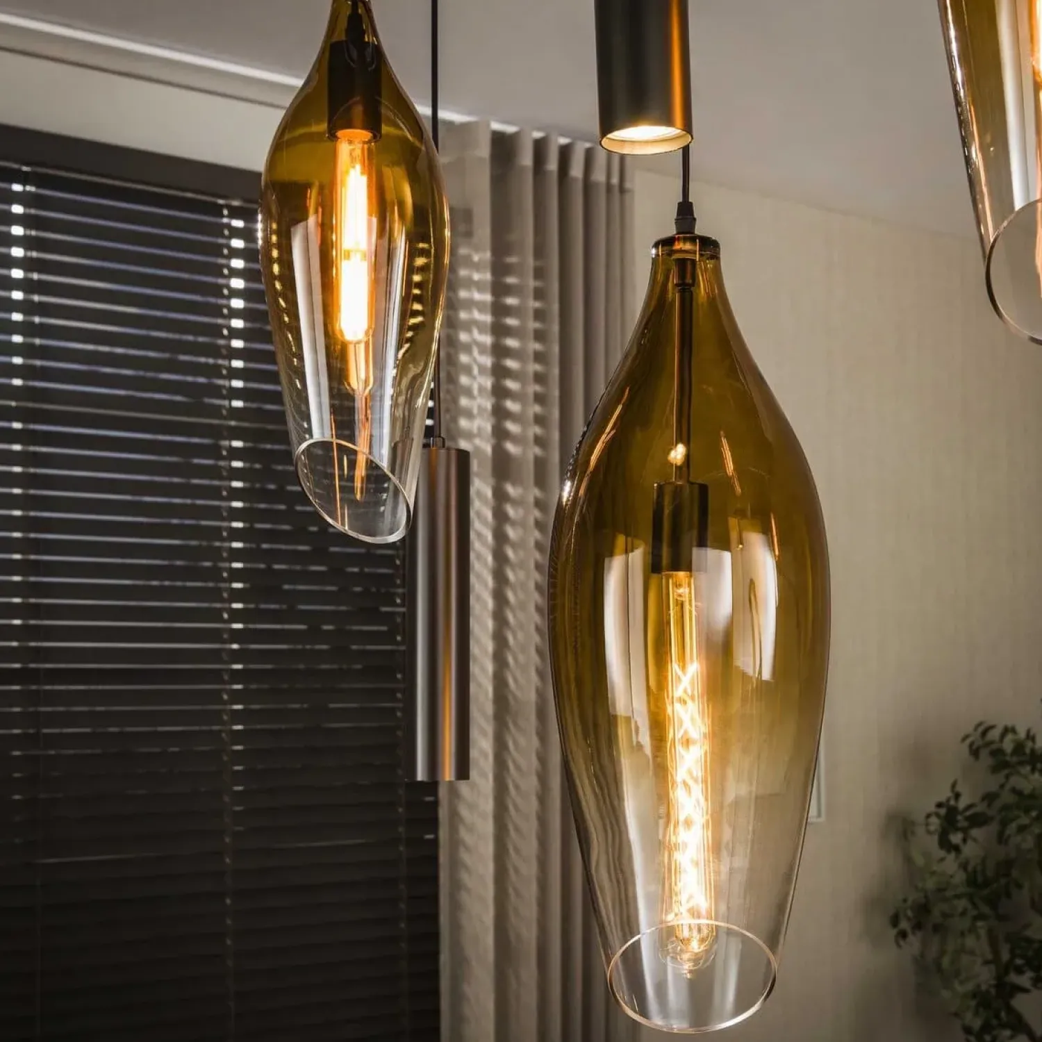 Kalfort Hanglampen|Glazen Hanglamp|Lucario 7-lichts Hanglamp bruin-shaded