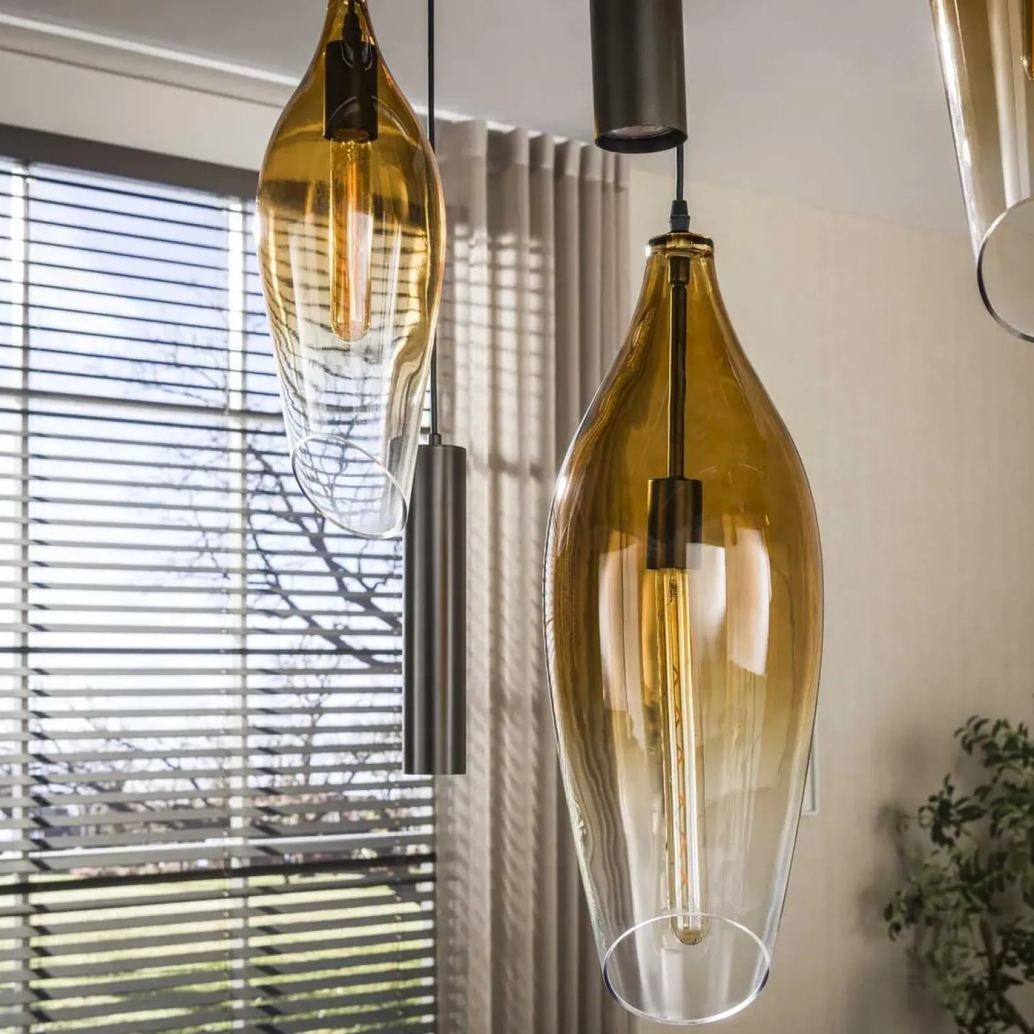 Kalfort Hanglampen|Glazen Hanglamp|Lucario 7-lichts Hanglamp bruin-shaded