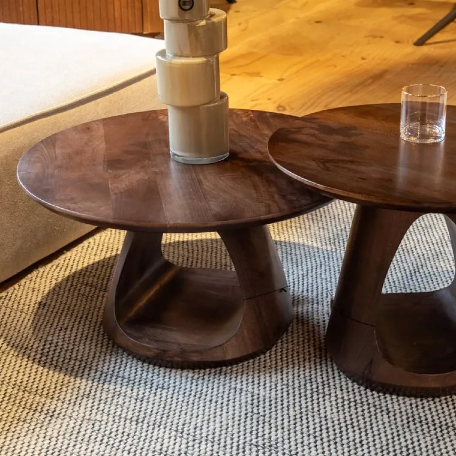 Mysons Salontafels|Mike Salontafel set van 2 medium & small Walnoot