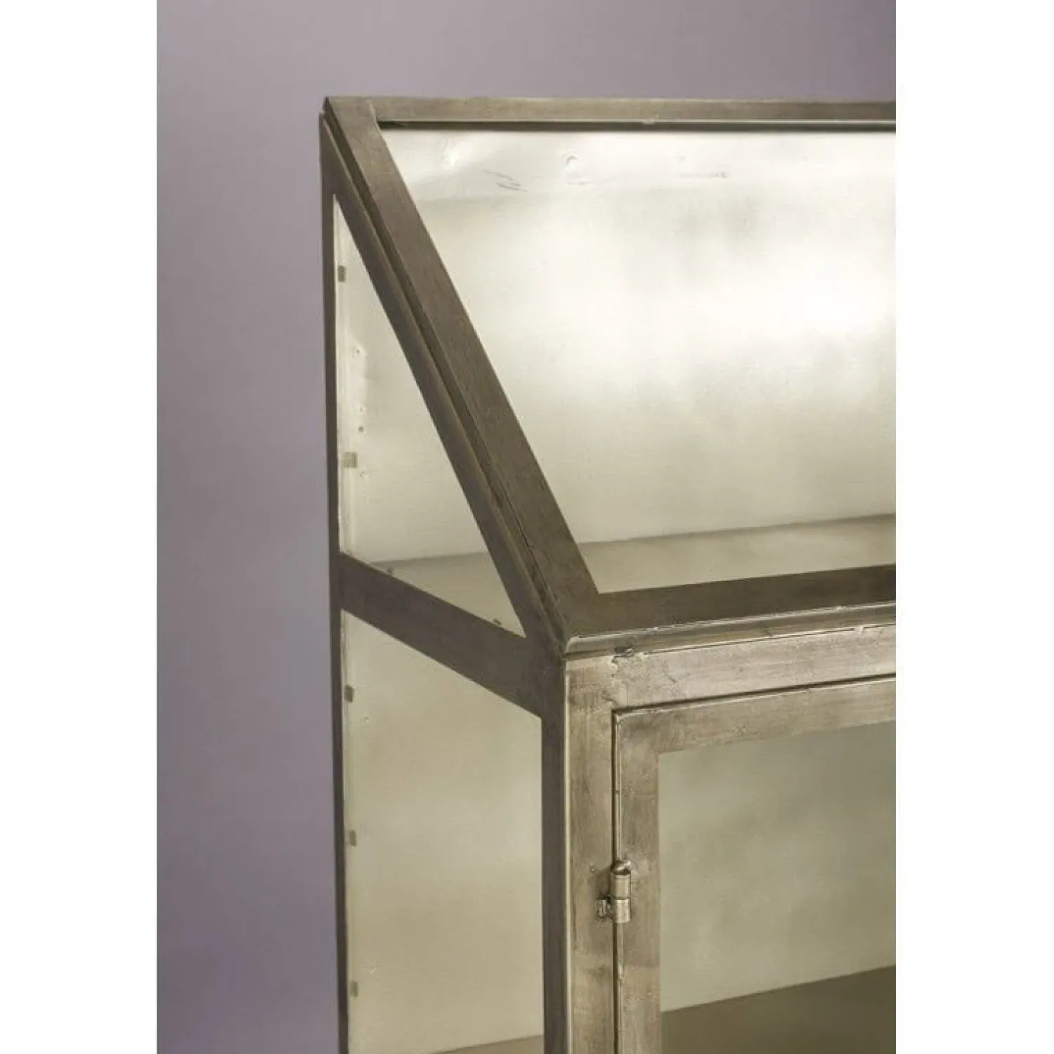 Dutchbone Vitrinekasten|Industriele Kasten|Monviso Vitrinekast Messing 64cm