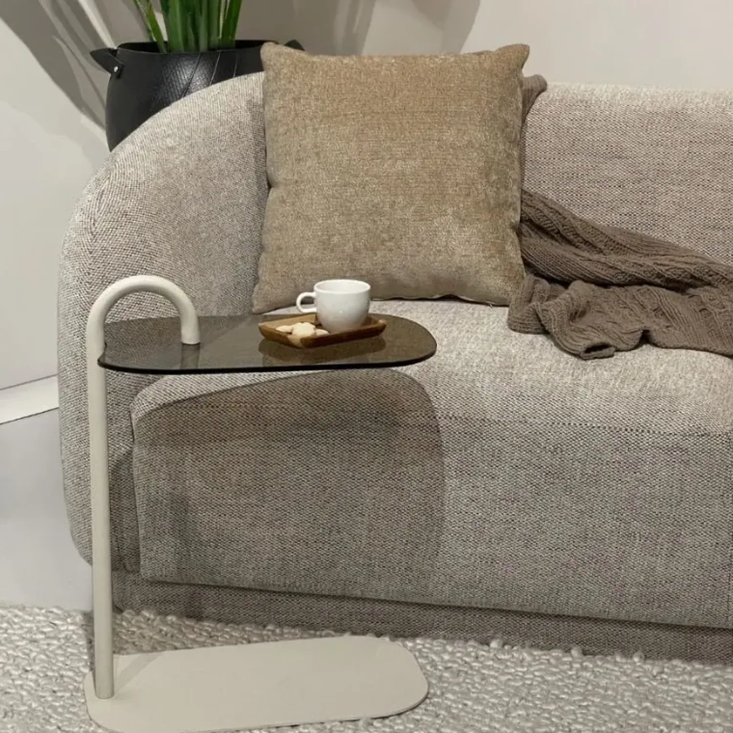 Livingfurn Bijzettafels|Mylon Bijzettafel Glas zand 48cm