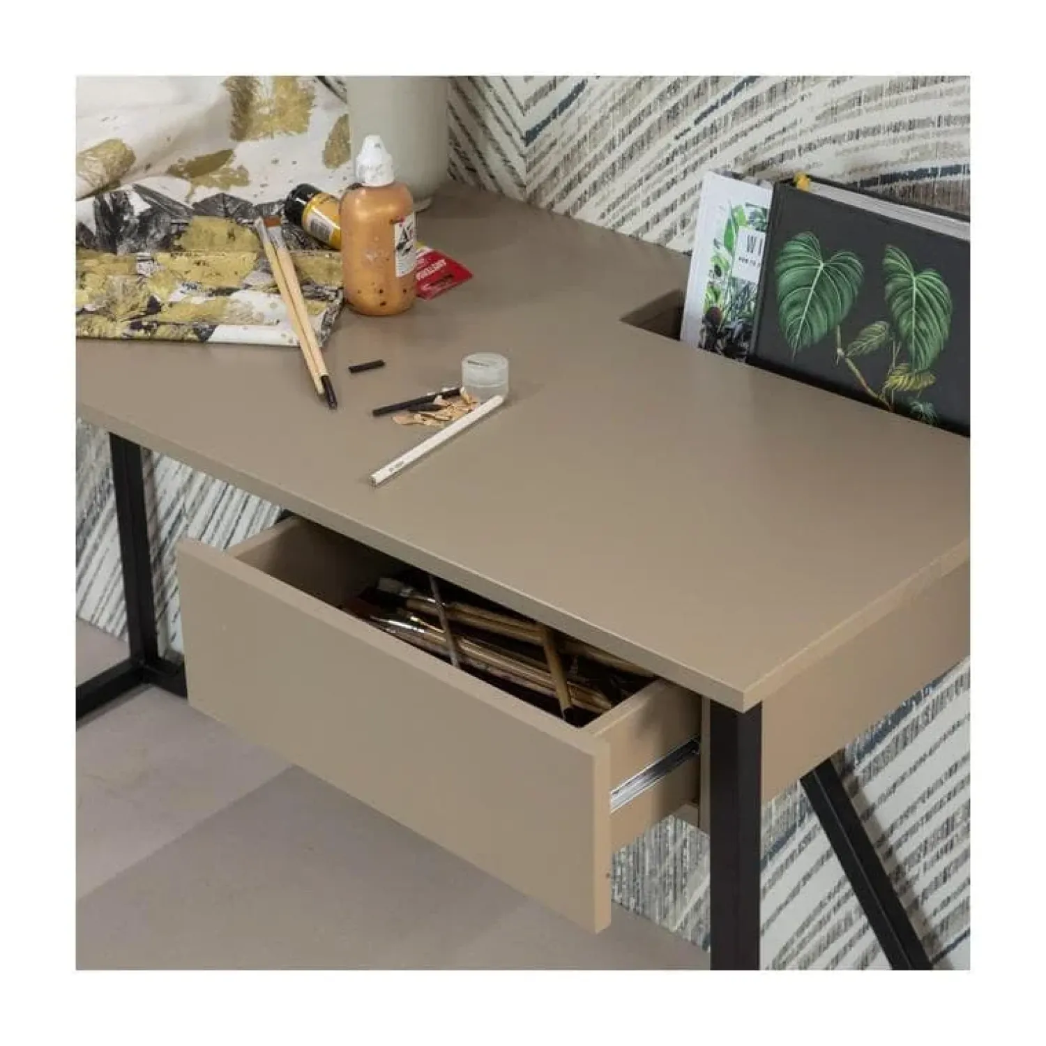 WOOOD Bureautafels|New Julius Bureau Dennenhout Mud 126cm