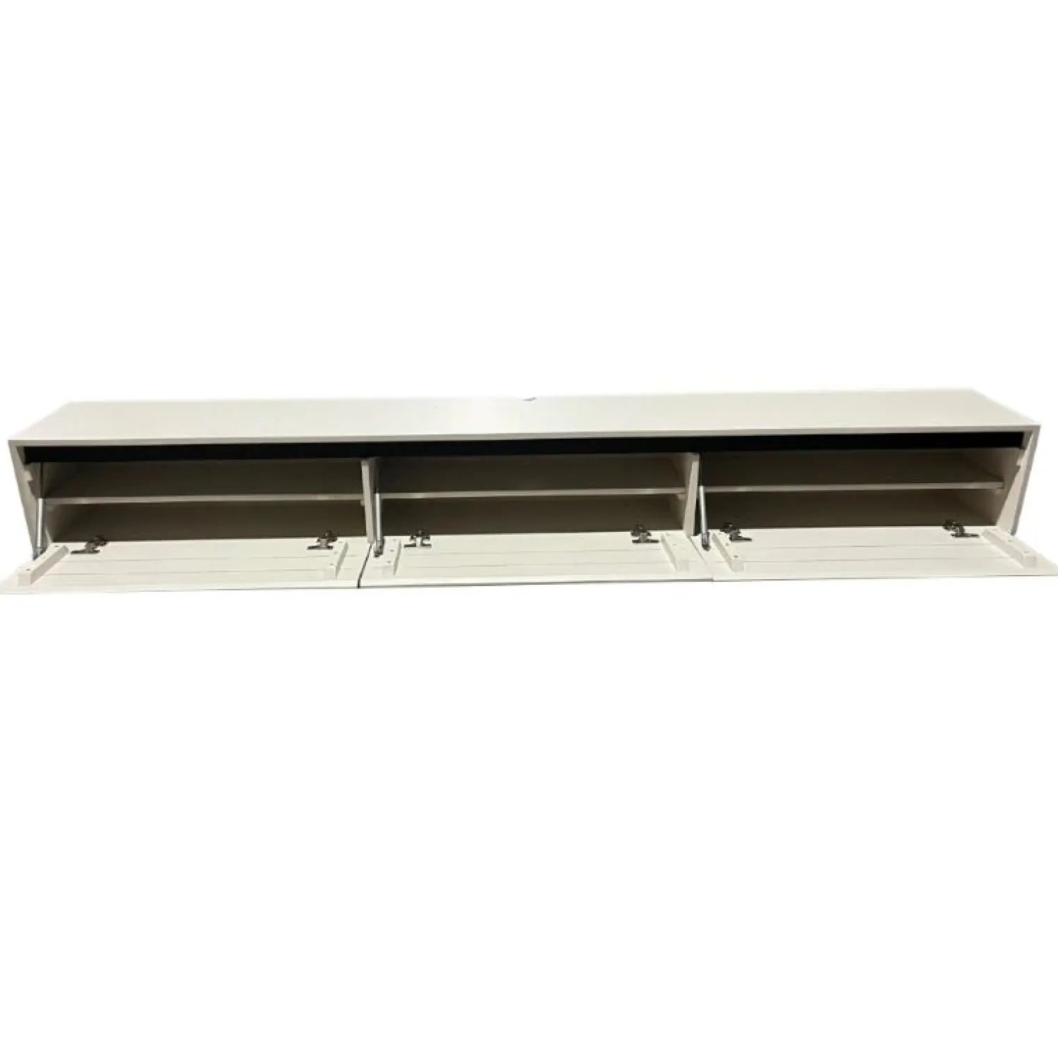 Vane Living Industriele Kasten|Tv Meubels|Nils Zwevend Tv meubel zand 240cm