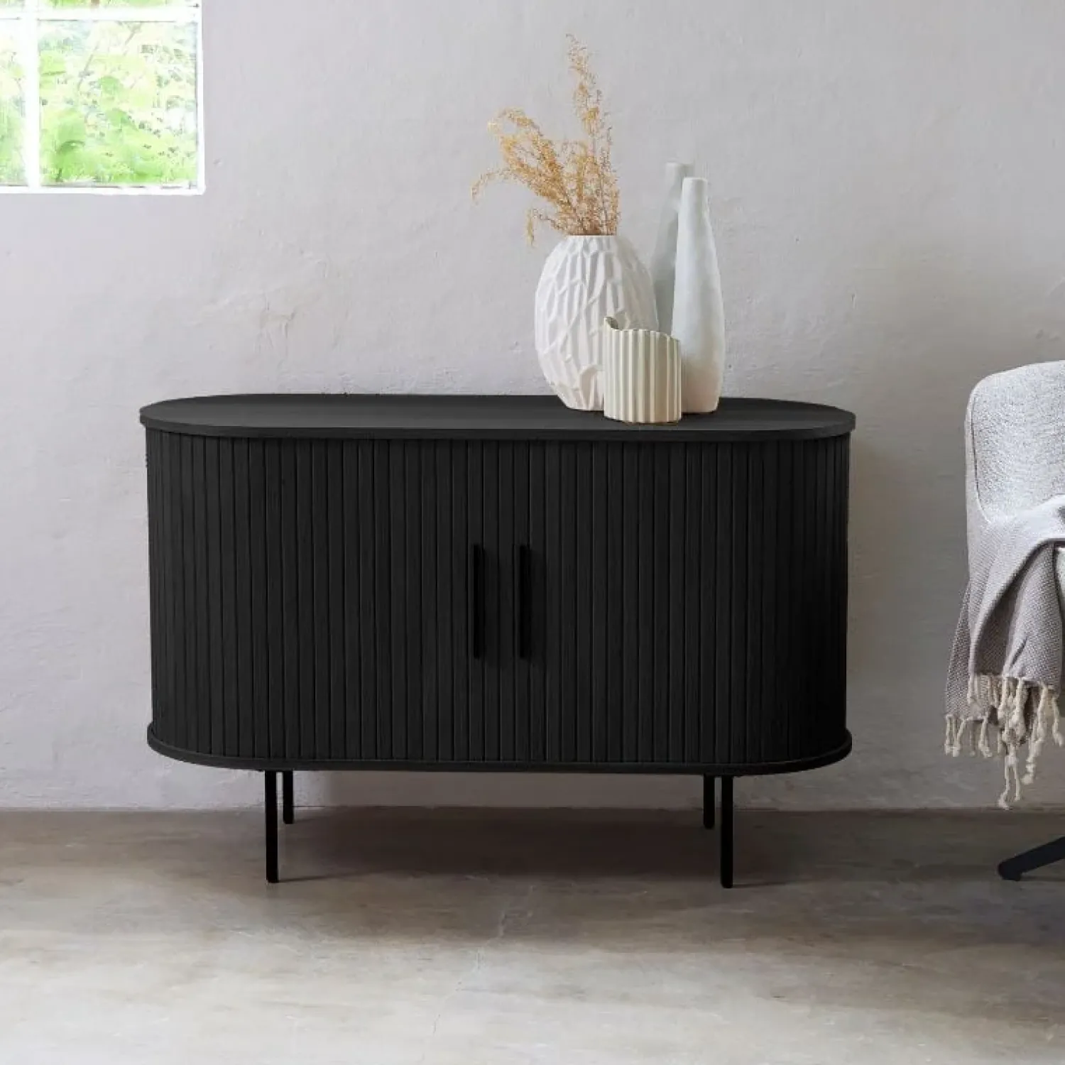 LykkeHome Dressoirs|Industriele Kasten|Nita Dressoir Zwart 120cm