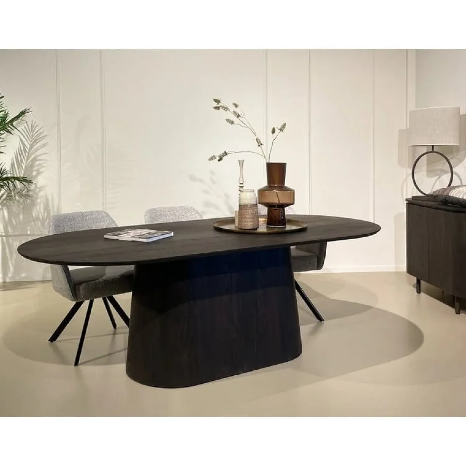 Livingfurn Eettafels|Novero Eettafel Espresso eiken ovaal 200cm