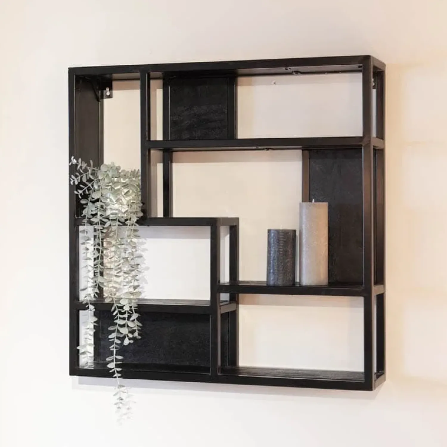 Furndea Wandrekken|Wandrekken|Orianna wandrek industrieel mangohout vierkant zwart 70cm