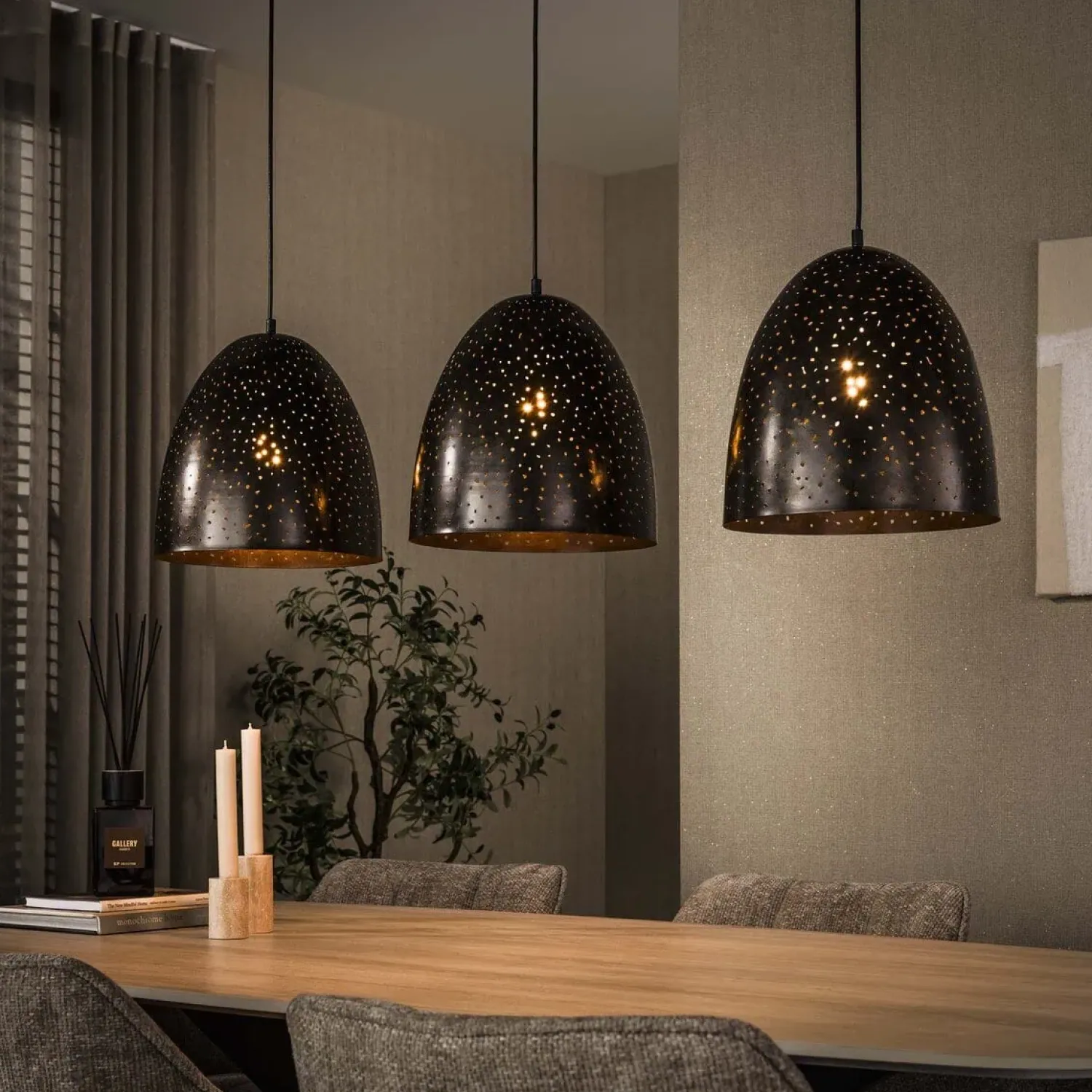 Kalfort Hanglampen|Quinn 3-lichts Hanglamp Geperforeerd Bruin
