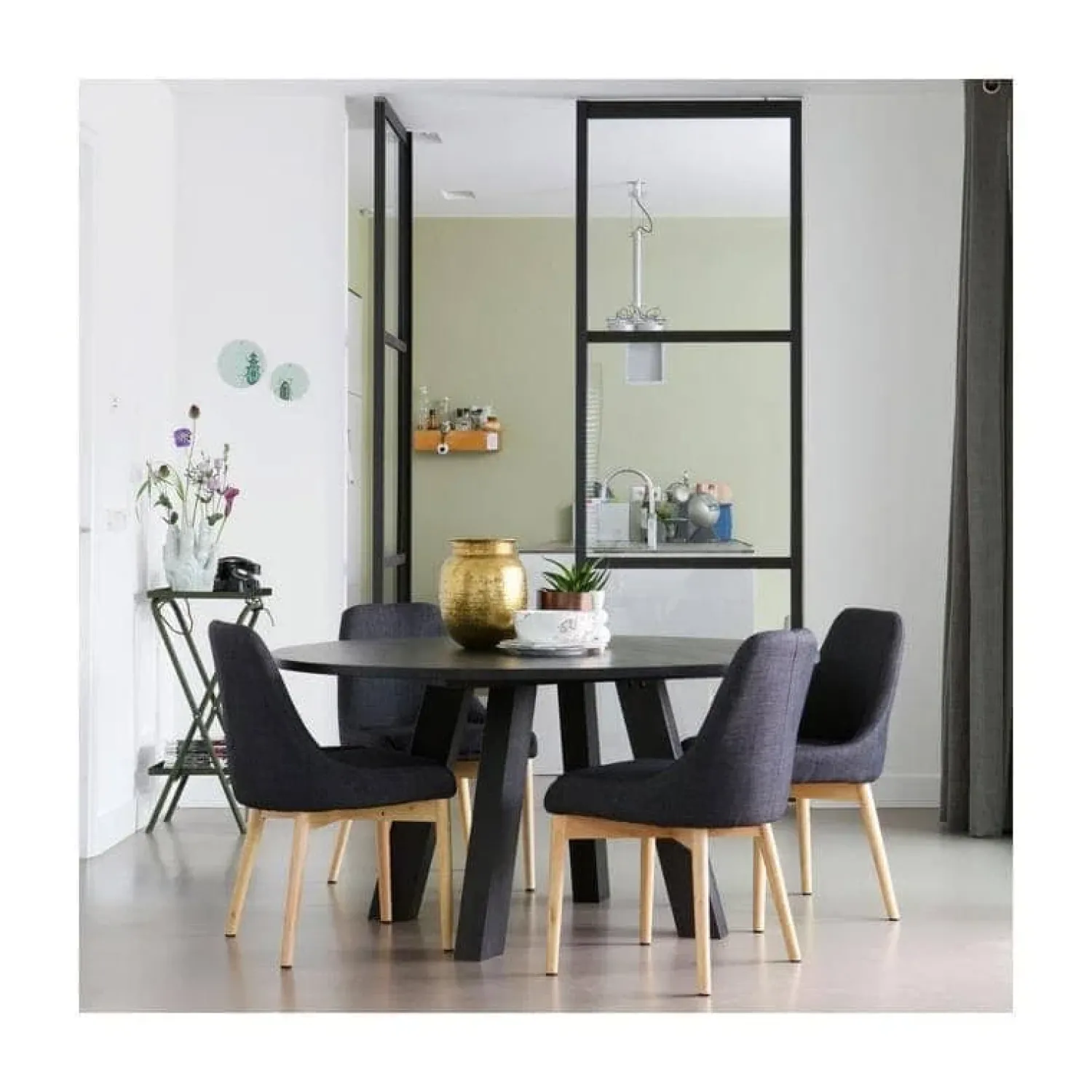 WOOOD Eettafels|Rhonda XL Eettafel rond Eiken Blacknight 150cm