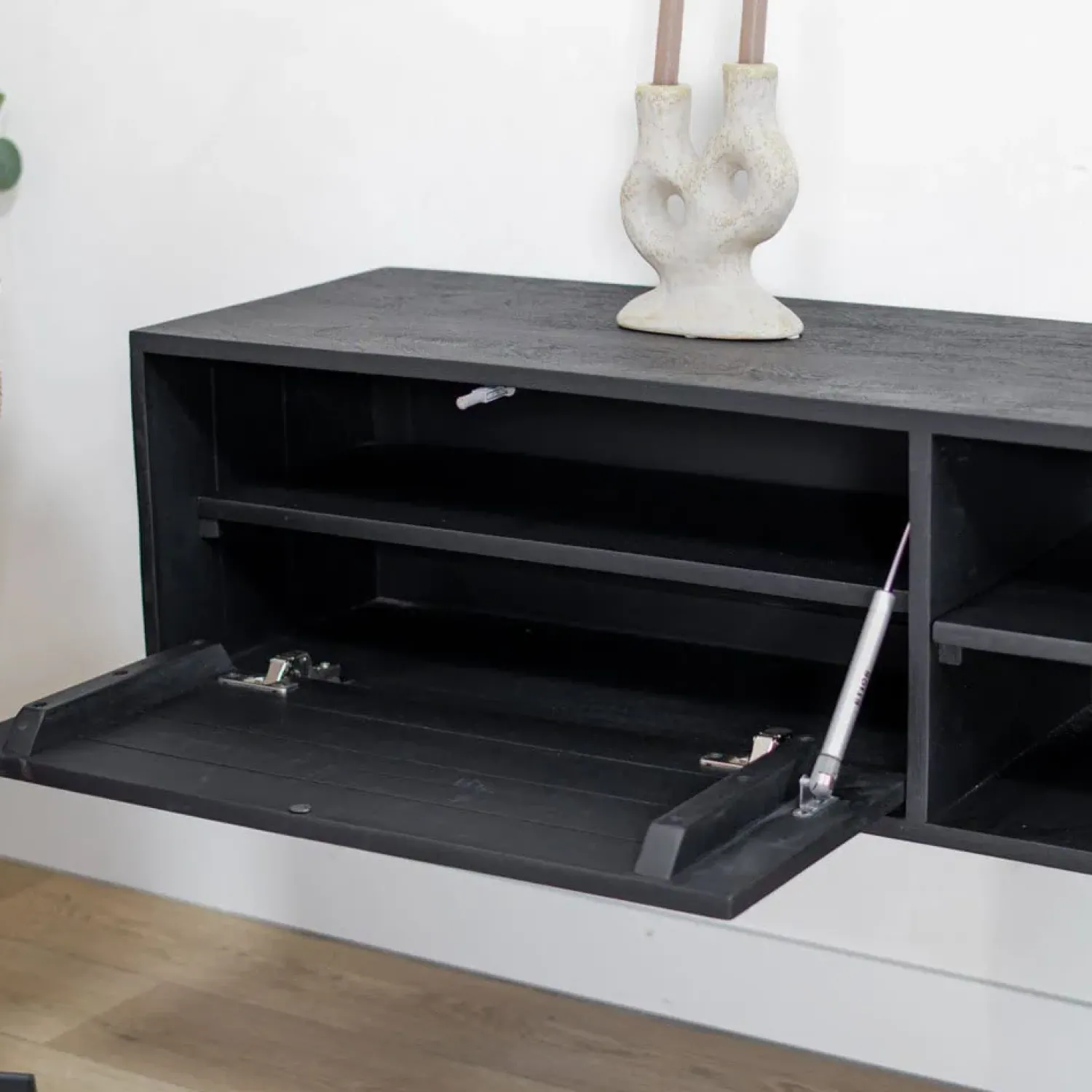 Vane Living Industriele Kasten|Tv Meubels|Sigge Zwevend Tv meubel zwart 200cm